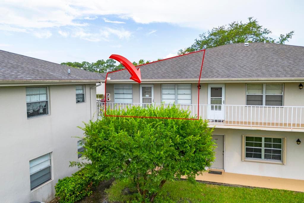 3 Lake Vista Trail 203, Port St. Lucie, FL 34952 — photo 2 of 59