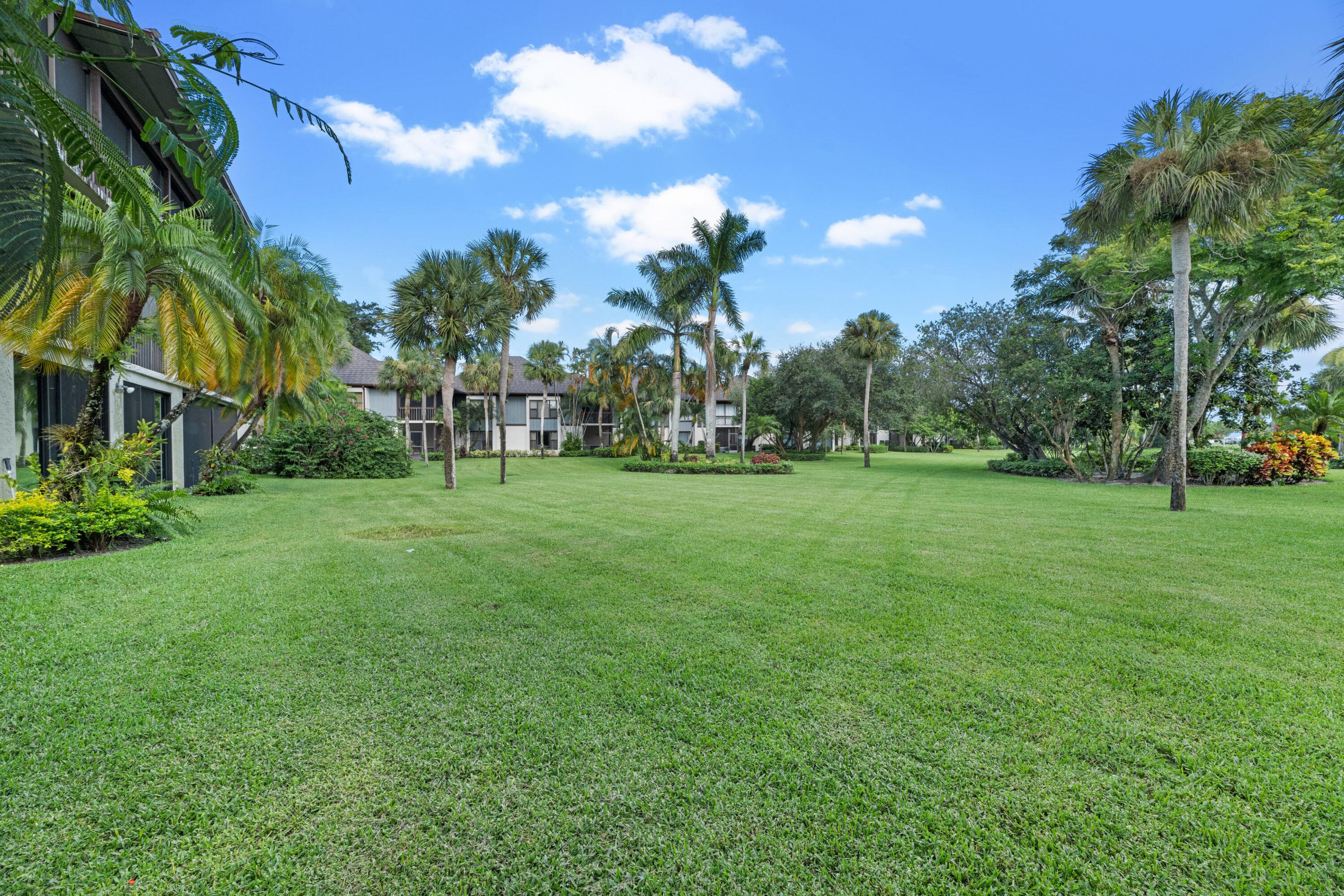 13362 Polo Road W B102, Wellington, FL 33414 — photo 31 of 33