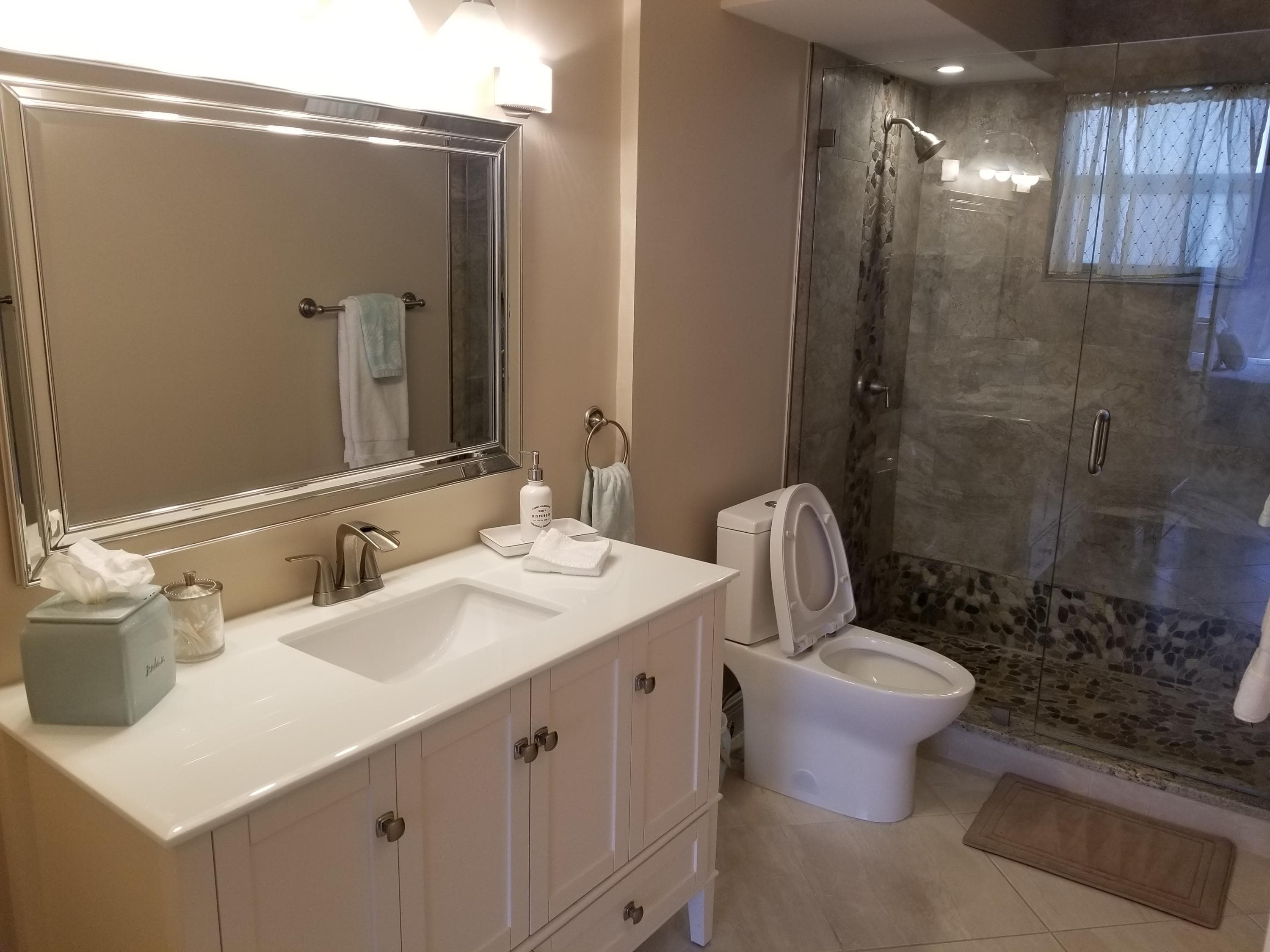 3570 S Ocean Boulevard 807, South Palm Beach, FL 33480 — photo 13 of 24