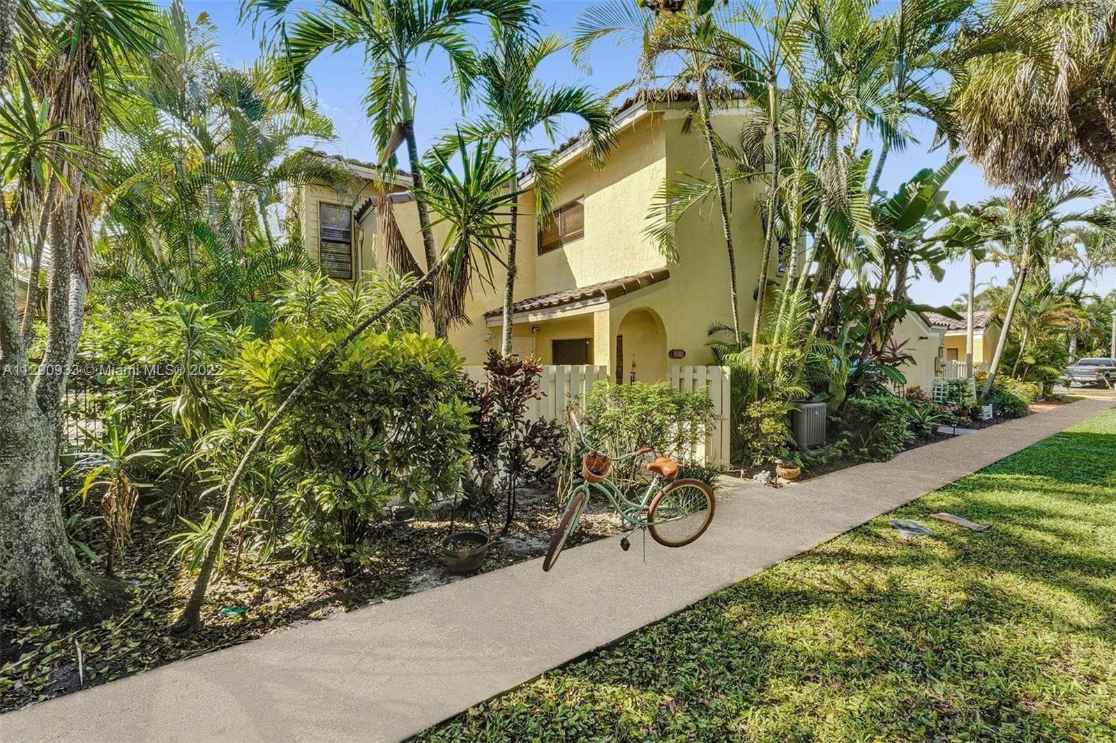 22322 Pineapple Walk Drive, Boca Raton, FL 33433 — photo 8 of 41