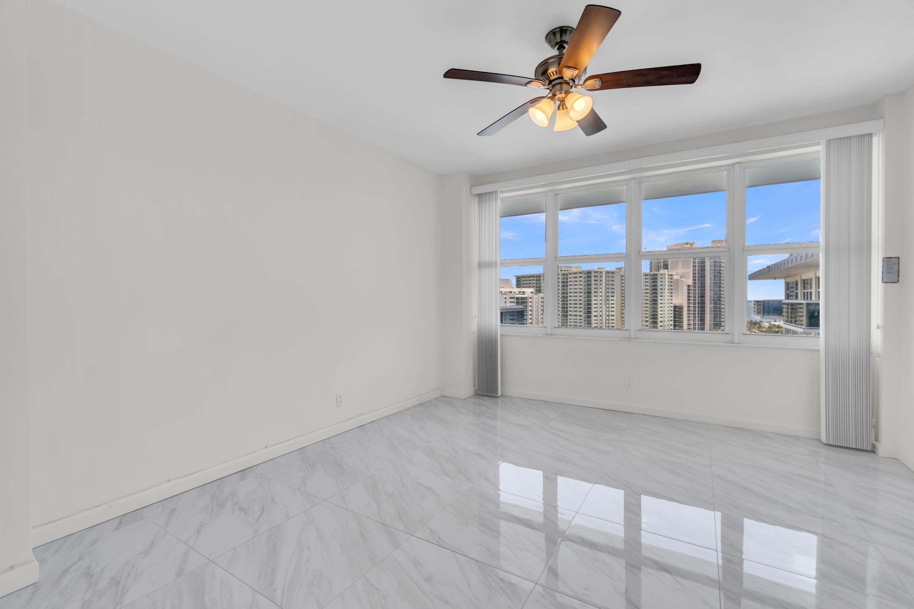 3300 NE 36th Street 1711, Fort Lauderdale, FL 33308 — photo 20 of 48