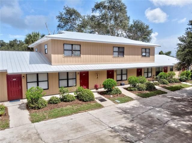 958 Louisiana Avenue 958, Sebastian, FL 32958 — photo 3 of 32