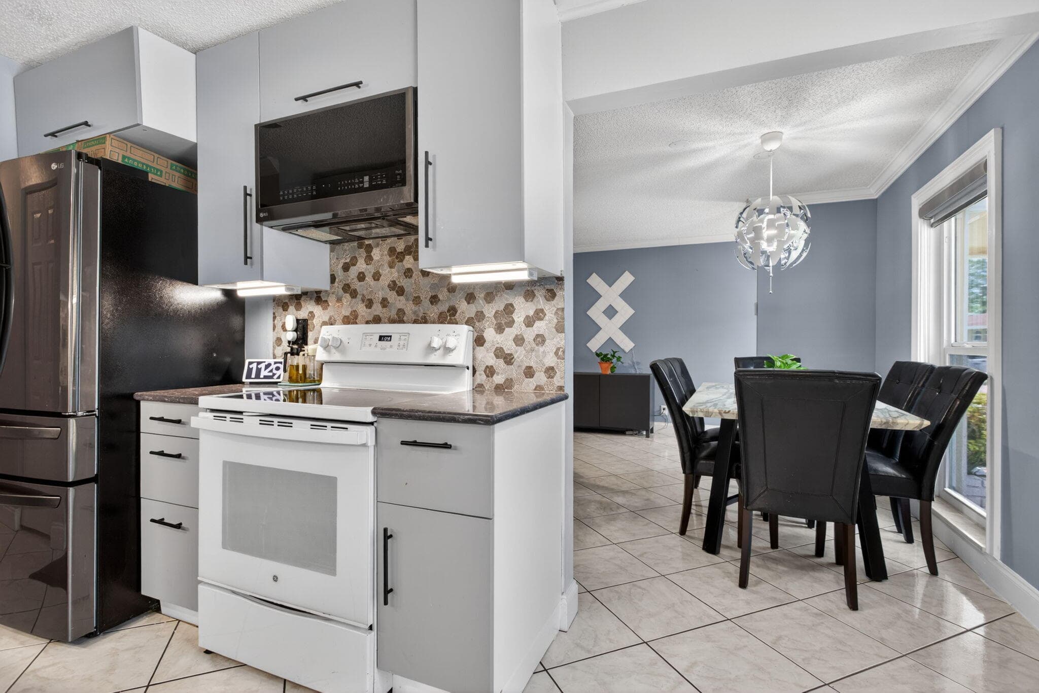 1601 NW 48th Place, Deerfield Beach, FL 33064 — photo 8 of 37