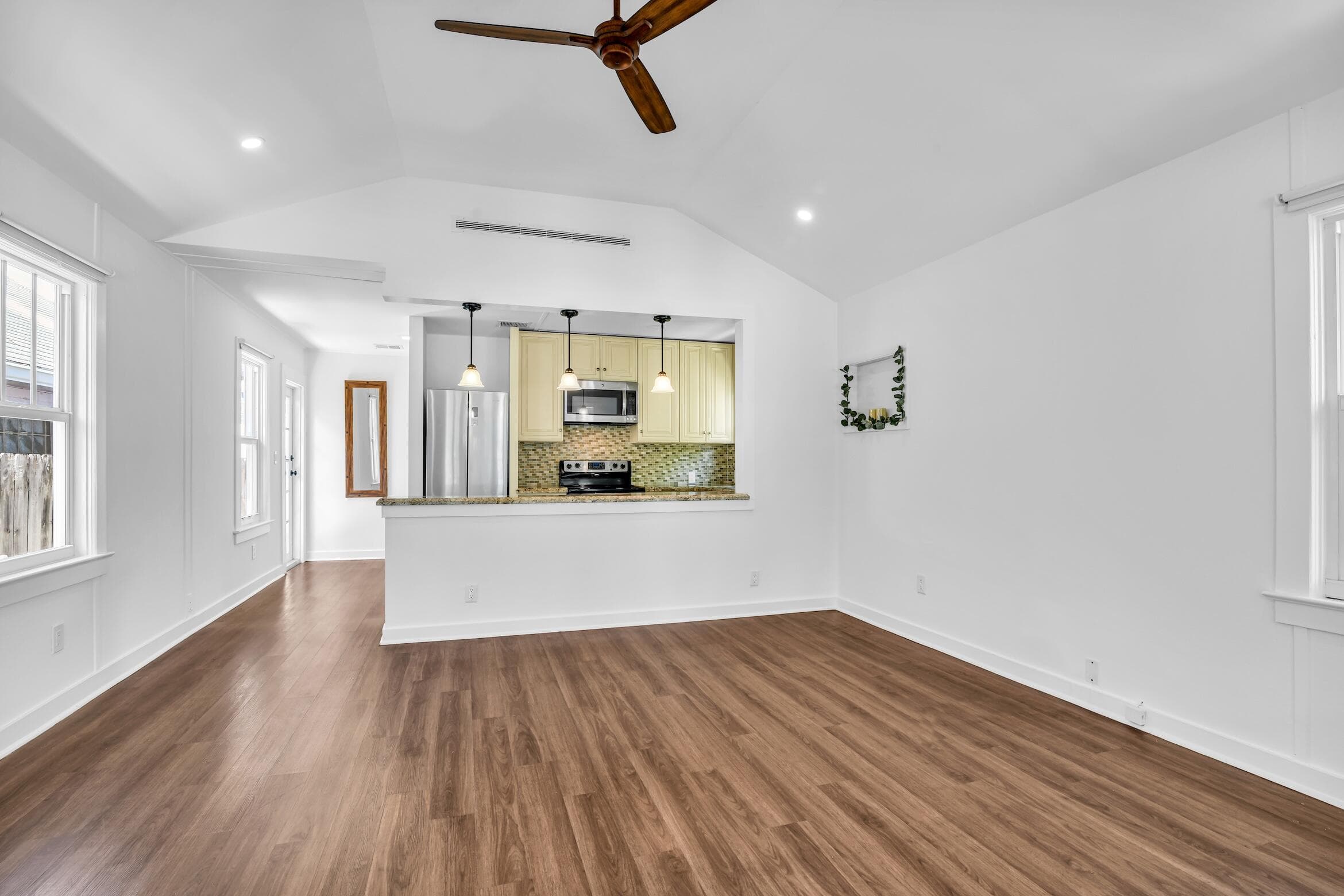 427 N J Street, Lake Worth Beach, FL 33460 — photo 7 of 26