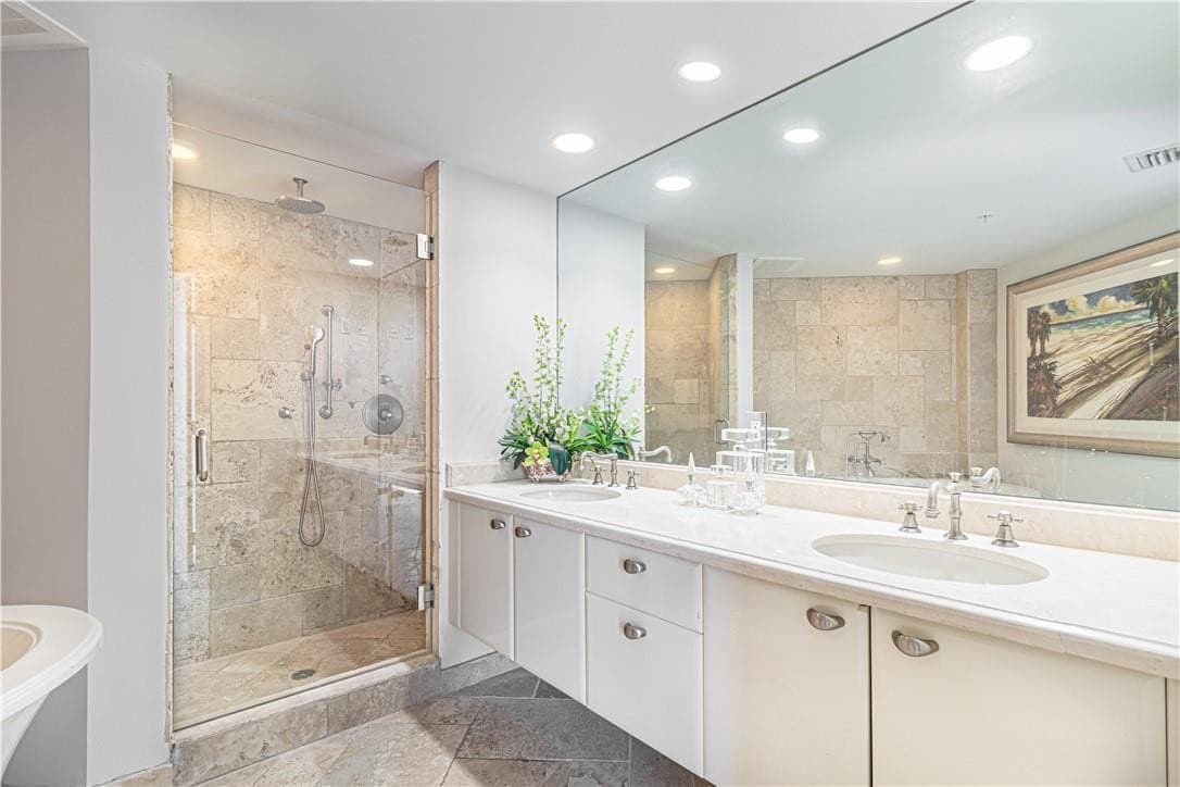 333 Las Olas Way 2608, Fort Lauderdale, FL 33301 — photo 5 of 24