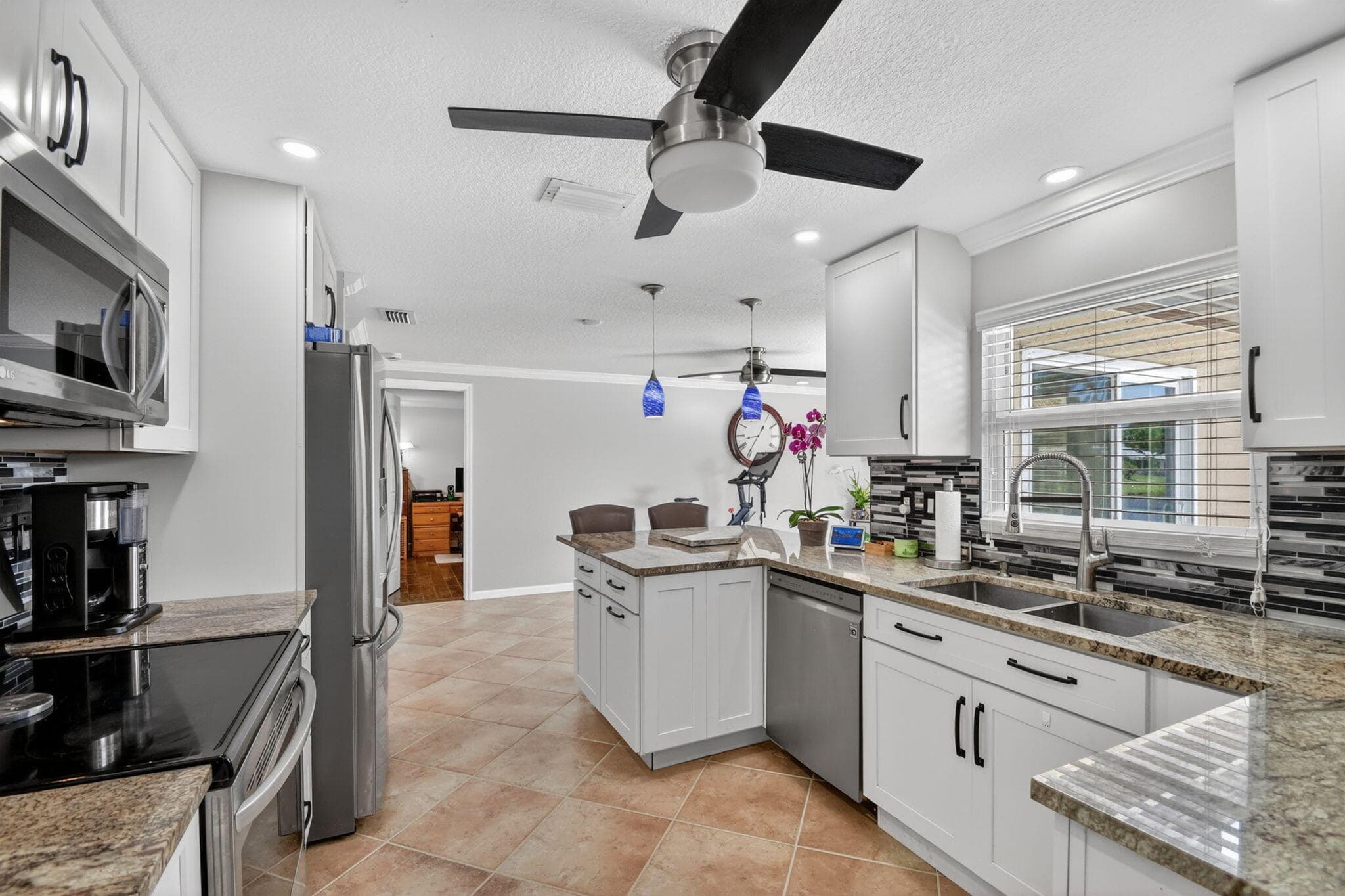 5363 Benjamin Avenue, Boynton Beach, FL 33472 — photo 34 of 117