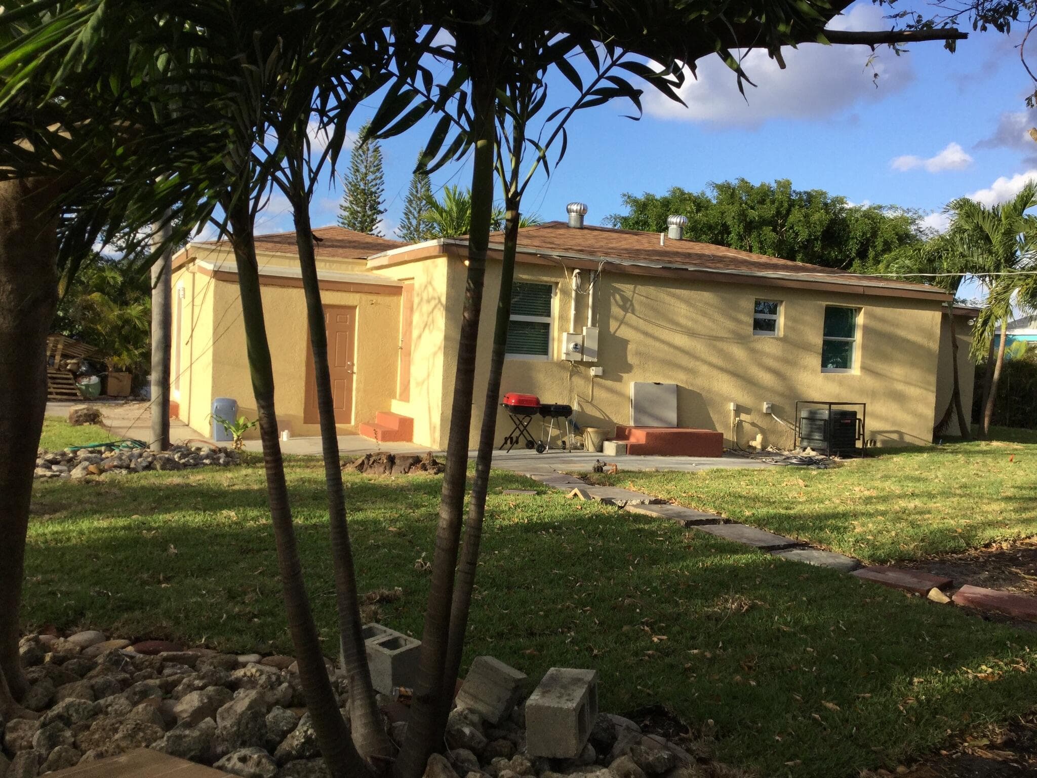130 NW 5th Avenue, Boynton Beach, FL 33435 — photo 4 of 10