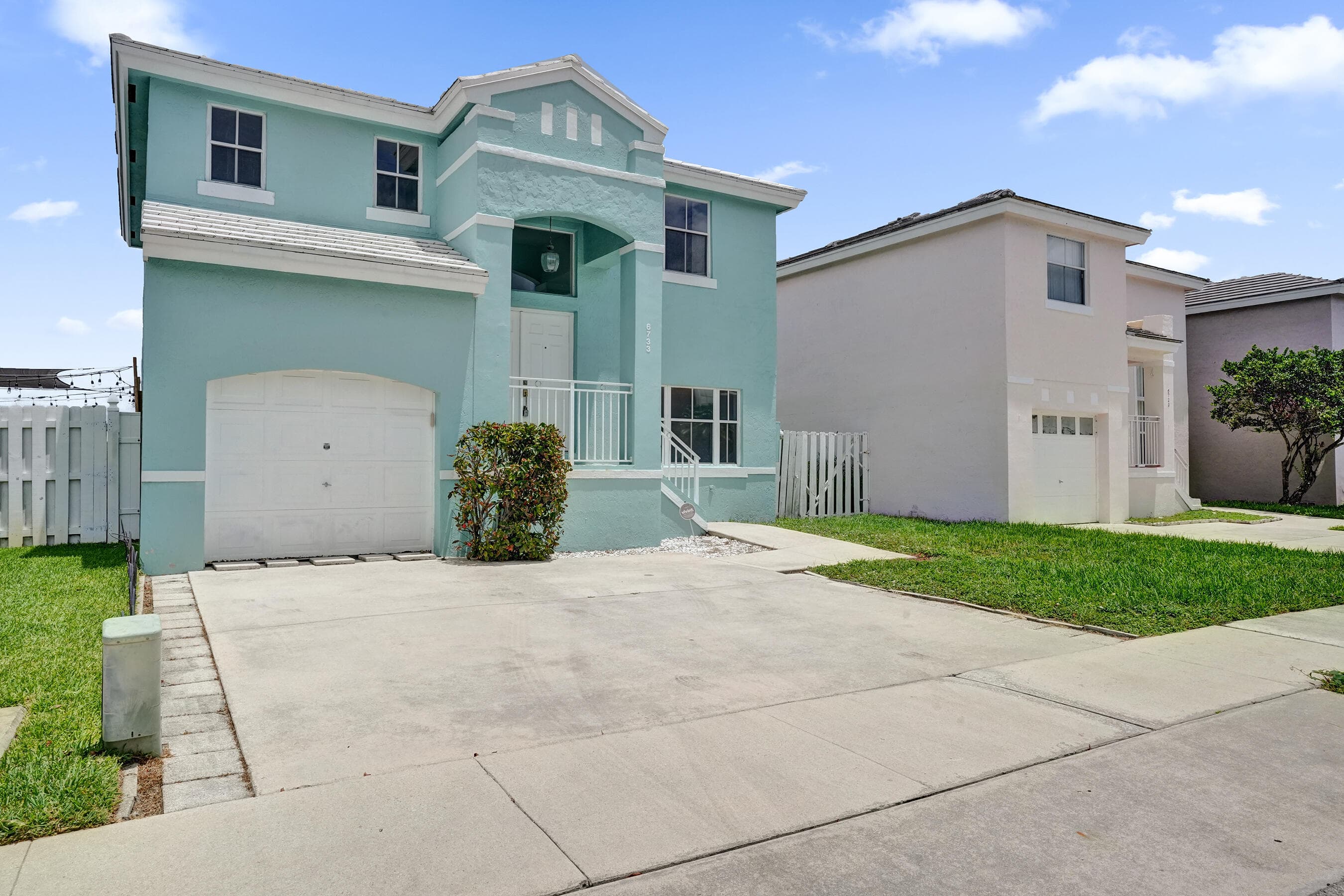 6733 Bayfront Drive, Margate, FL 33063 — photo 4 of 40