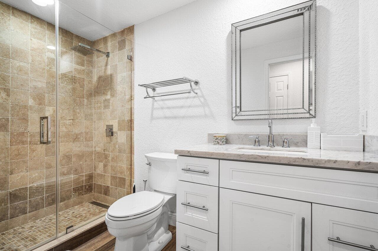 671 Lindell Boulevard, Delray Beach, FL 33444 — photo 25 of 54