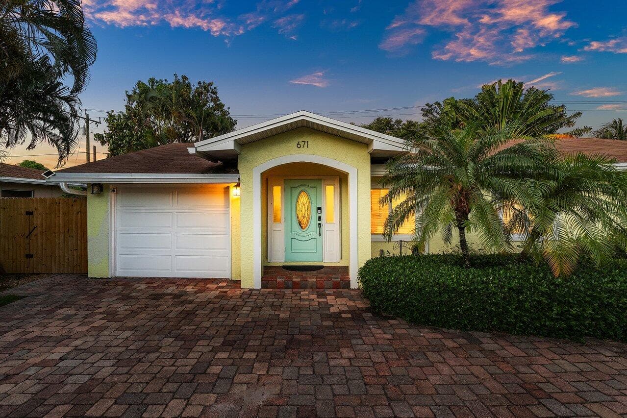 671 Lindell Boulevard, Delray Beach, FL 33444 — photo 48 of 54