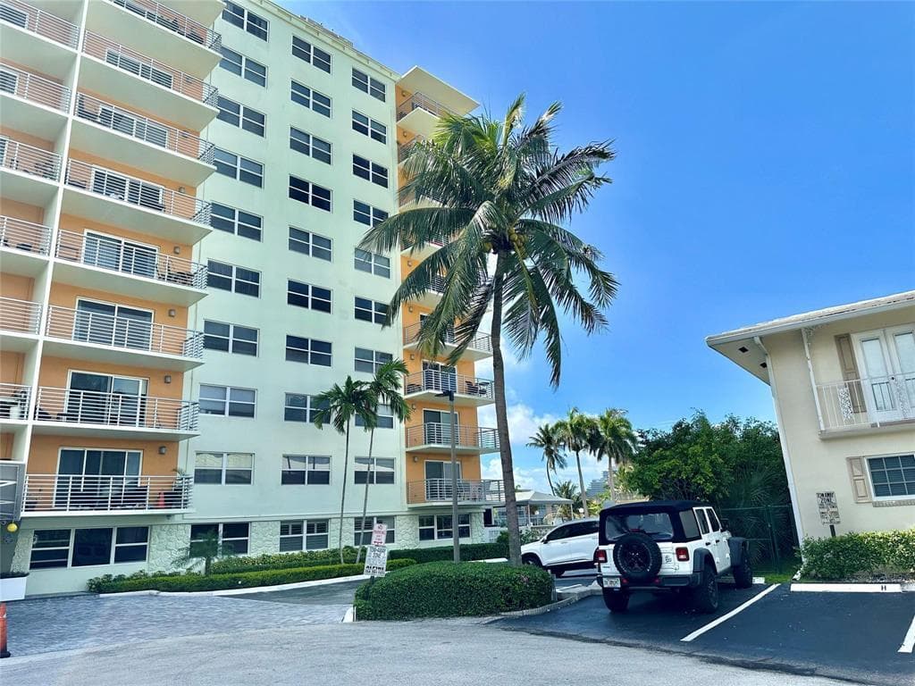 2900 NE 30th Street K9, Fort Lauderdale, FL 33306 — photo 7 of 24