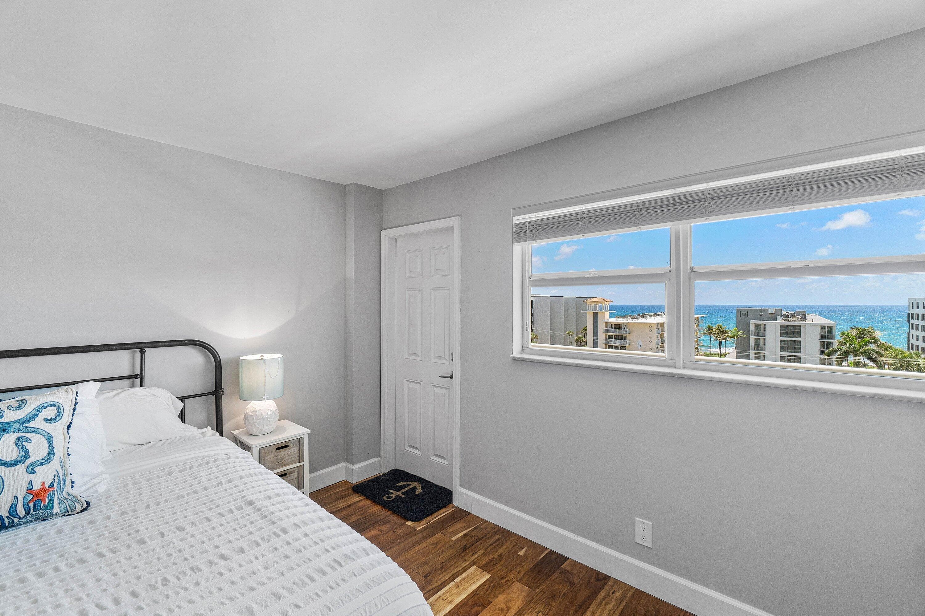 1160 Hillsboro Mile 803, Hillsboro Beach, FL 33062 — photo 16 of 32