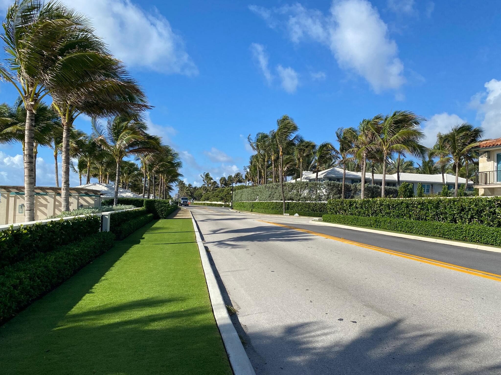 109 Via Vizcaya, Palm Beach, FL 33480 — photo 8 of 11
