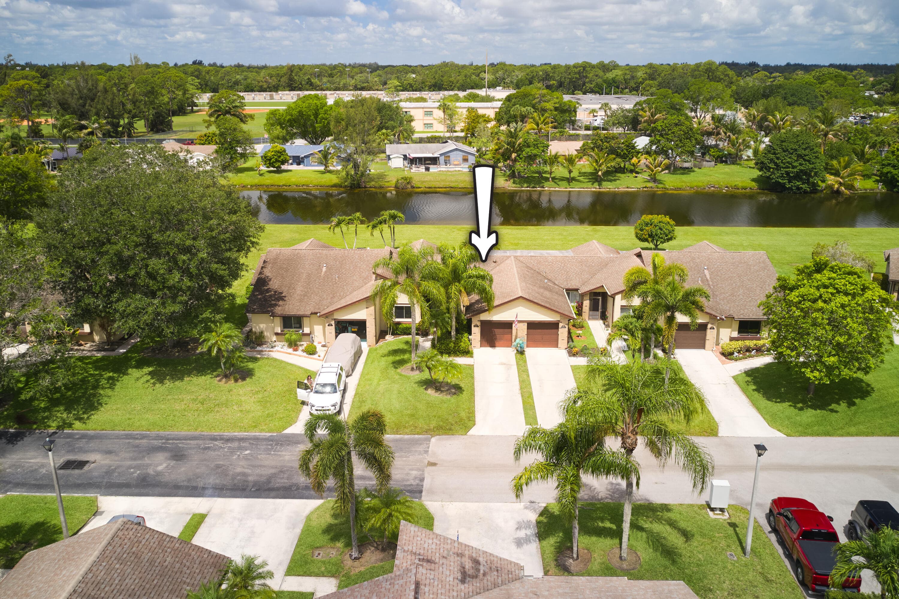 154 Ramblewood Circle, Royal Palm Beach, FL 33411 — photo 2 of 30