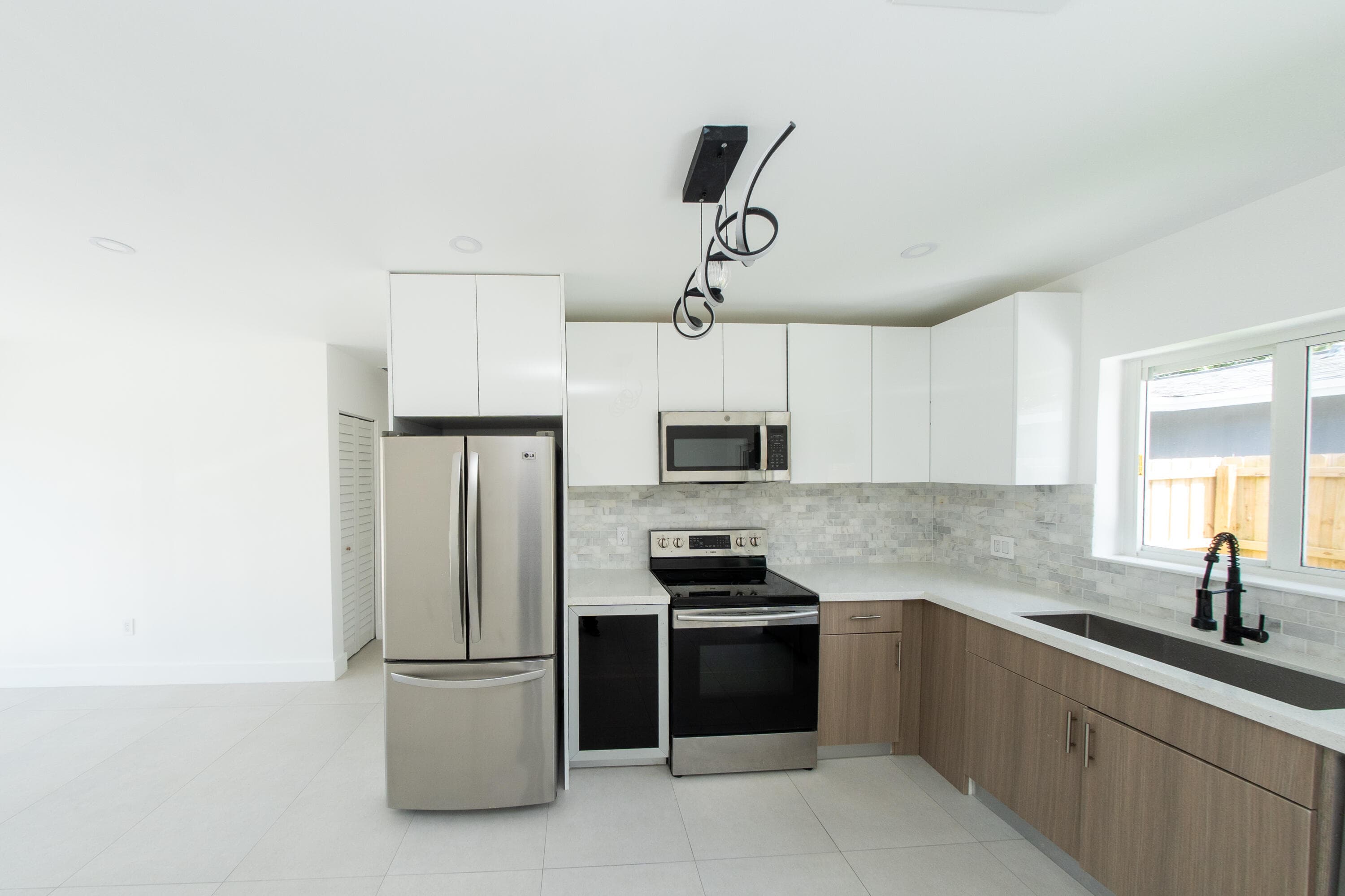 2160 SW 16th Court, Fort Lauderdale, FL 33312 — photo 15 of 61