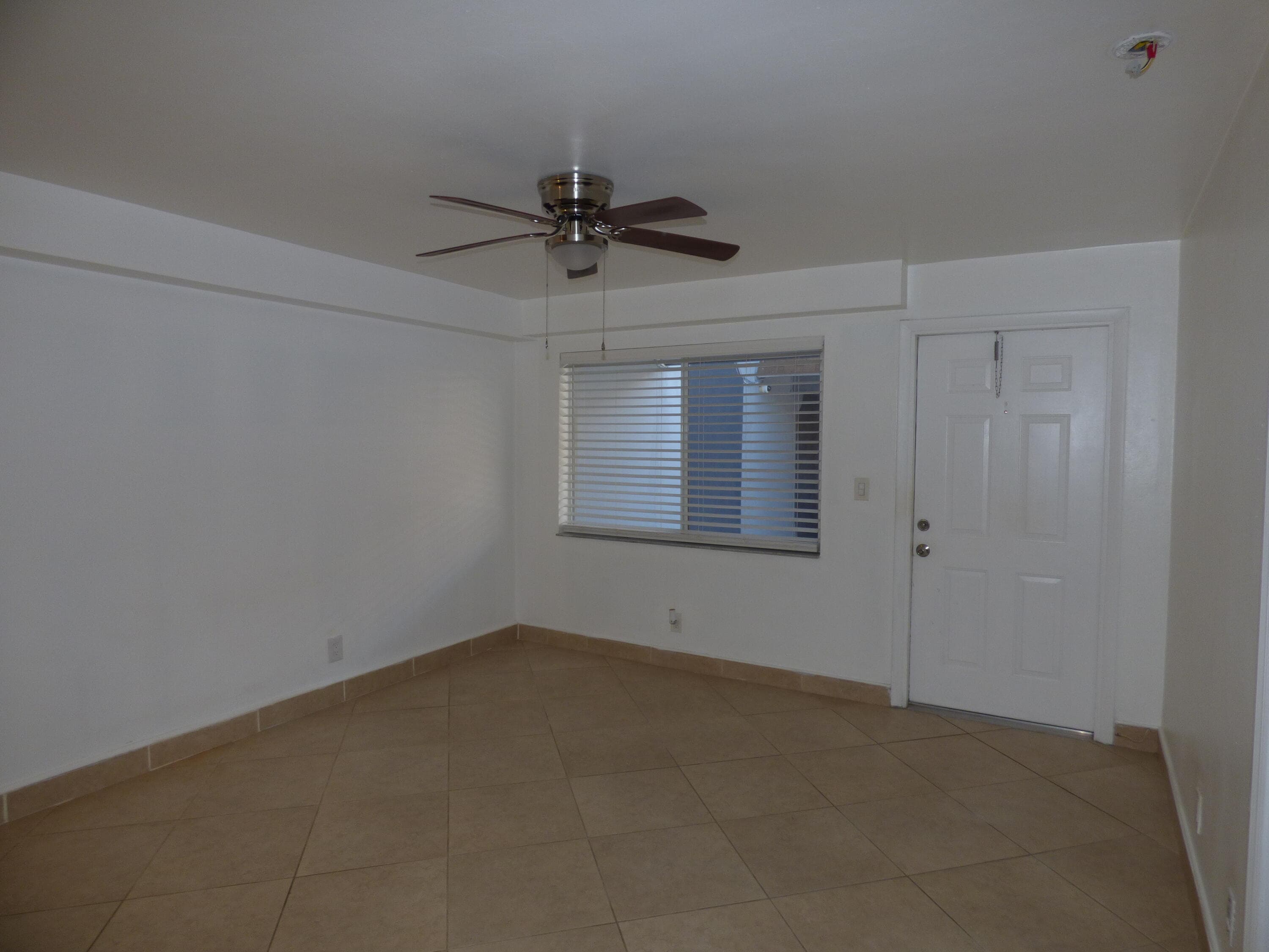 4220 N Federal Highway 6, Fort Lauderdale, FL 33308 — photo 10 of 17