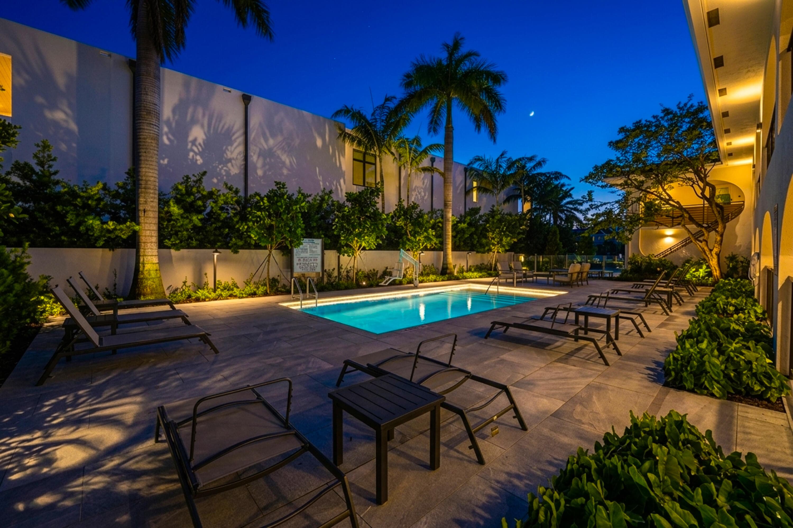 1075 Spanish River Road 7, Boca Raton, FL 33432 — photo 14 of 42