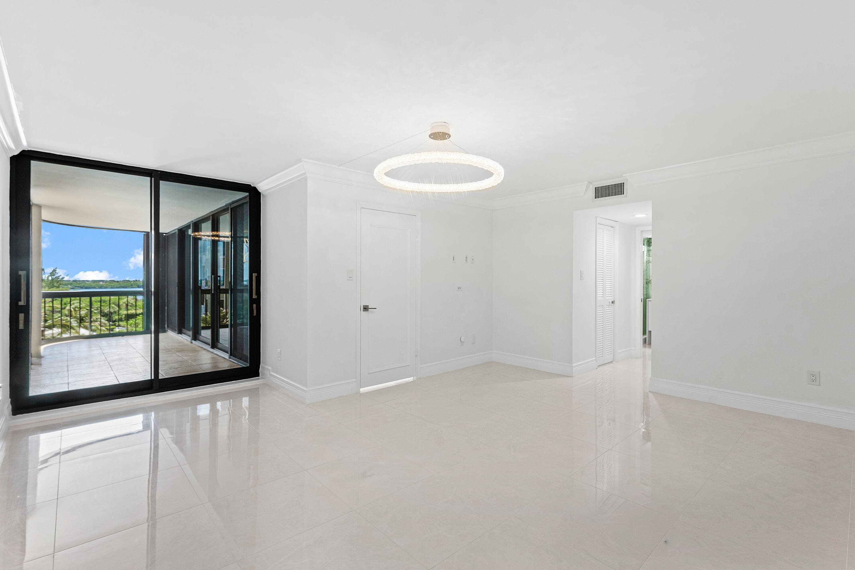 5380 N Ocean Drive 5a, Riviera Beach, FL 33404 — photo 12 of 38