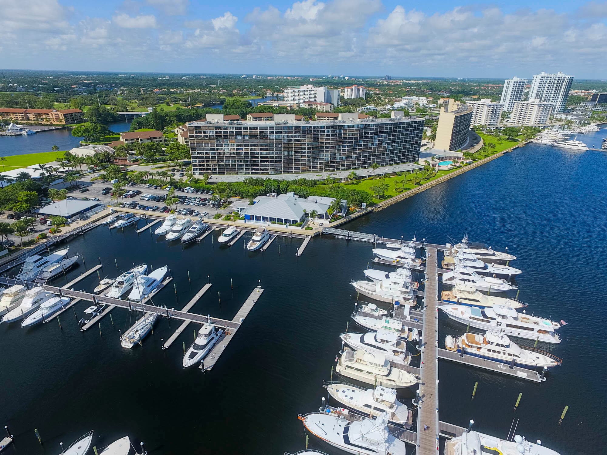 136 Lakeshore Drive 211, North Palm Beach, FL 33408 — photo 1 of 35