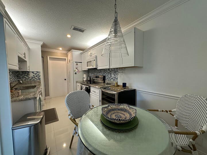 505 NW 36th Avenue, Deerfield Beach, FL 33442 — photo 14 of 45