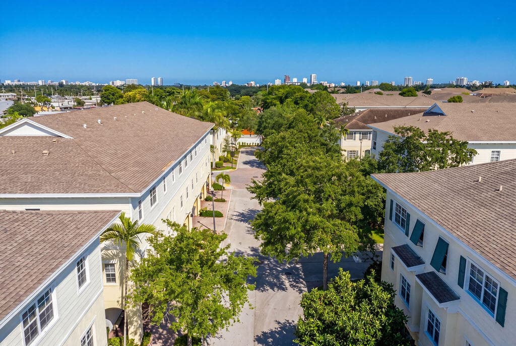 261 SW 6th Place, Pompano Beach, FL 33060 — photo 48 of 67