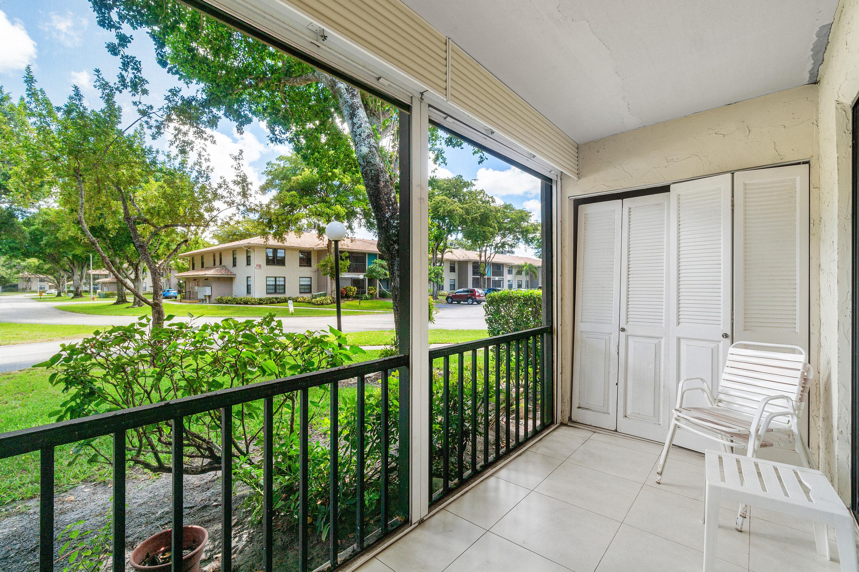 9810 Pineapple Tree Drive 101, Boynton Beach, FL 33436 — photo 23 of 25