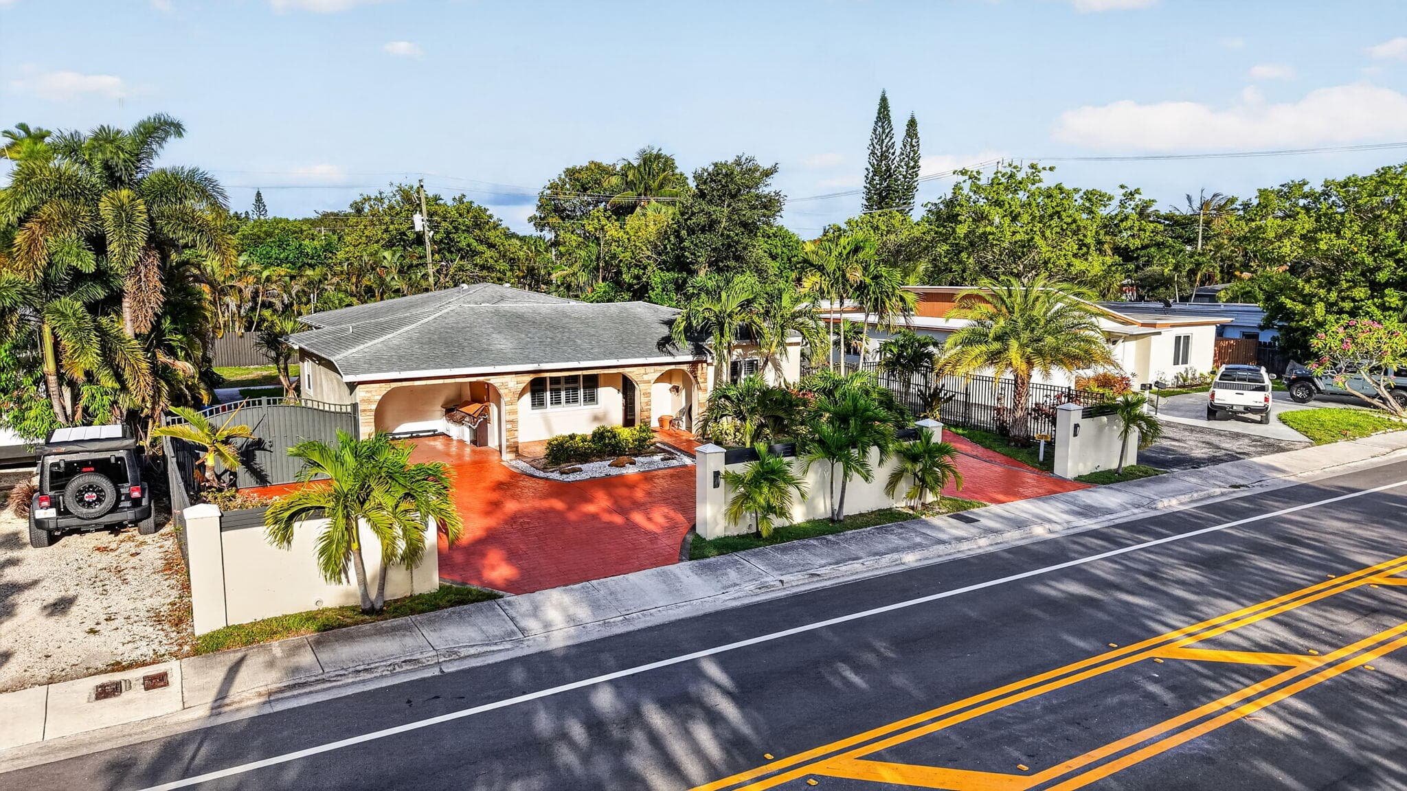 1412 NE 15th Avenue, Fort Lauderdale, FL 33304 — photo 2 of 75