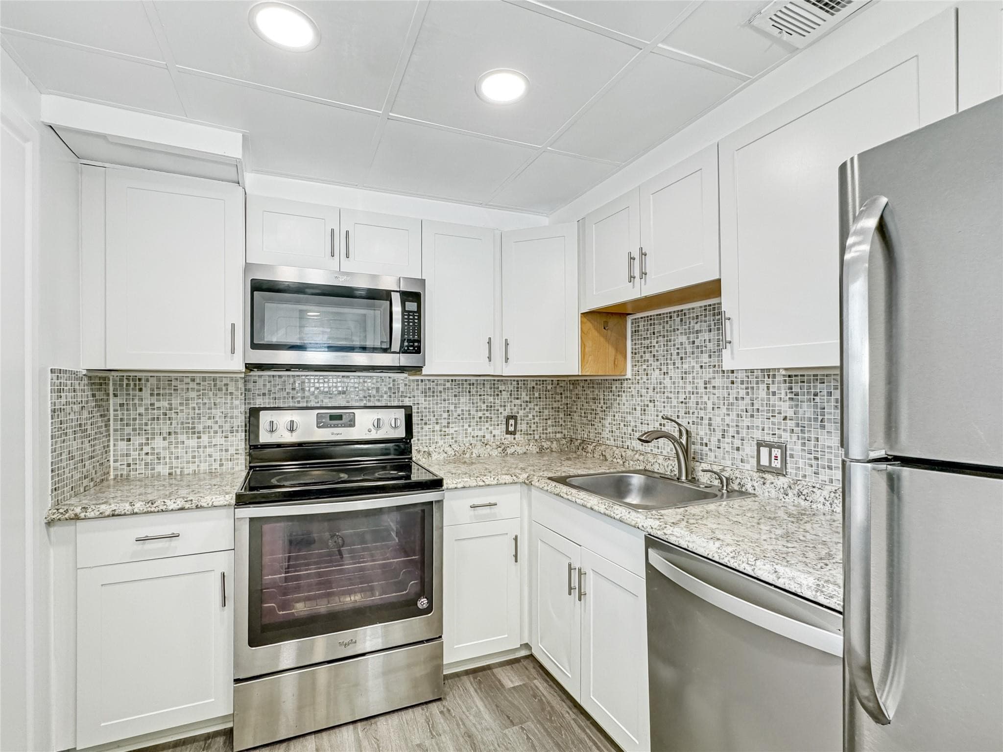 2950 N Palm Aire Drive 506, Pompano Beach, FL 33069 — photo 5 of 29