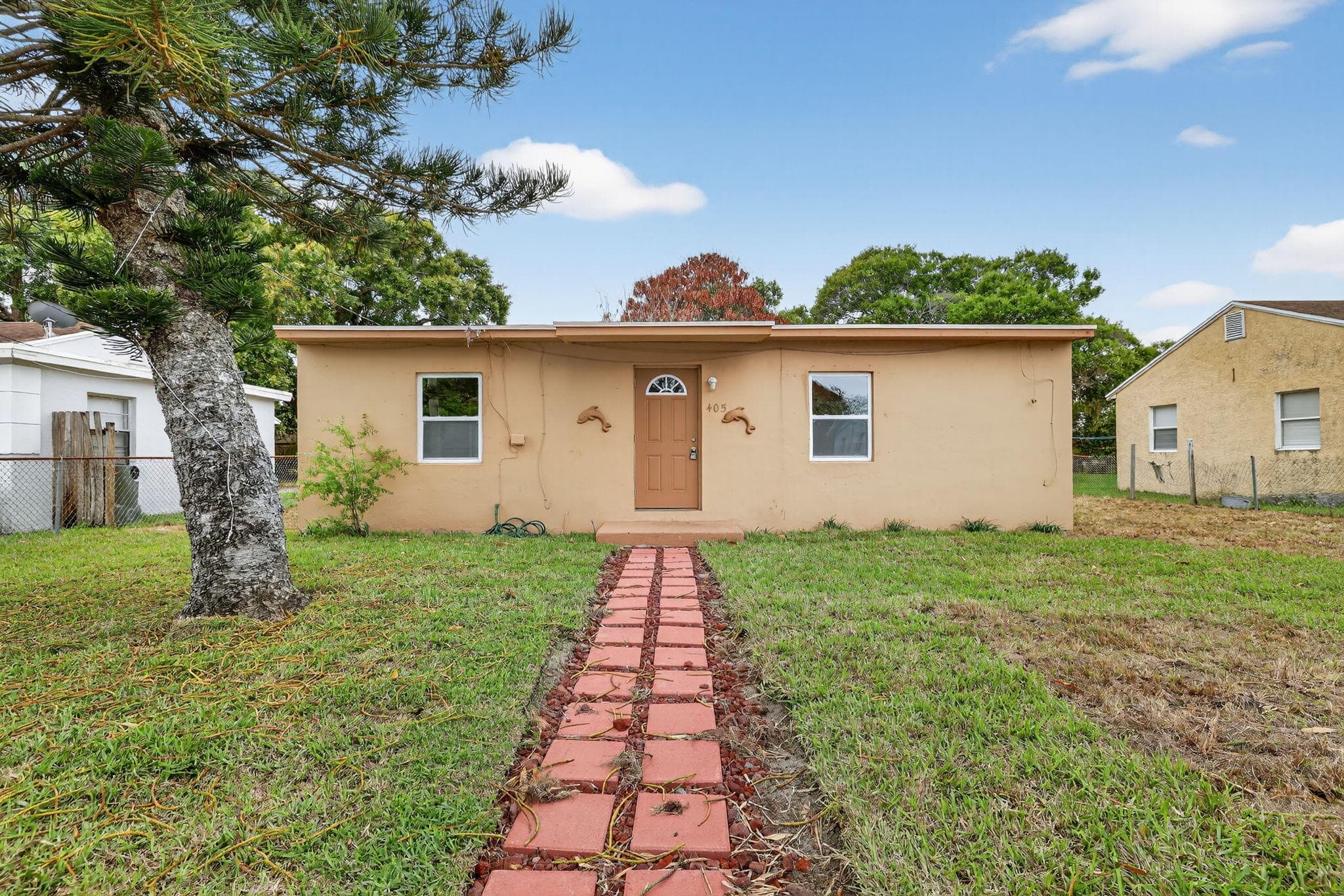 405 N 22nd Street, Fort Pierce, FL 34950 — photo 1 of 13
