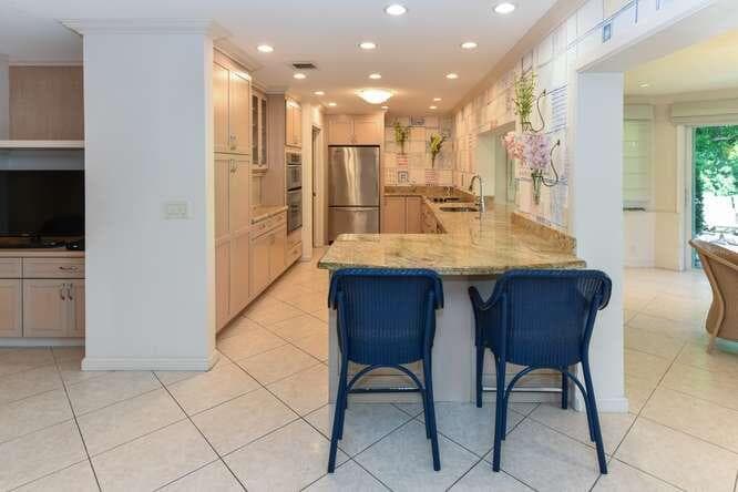 437 French Royale Circle, Atlantis, FL 33462 — photo 11 of 40