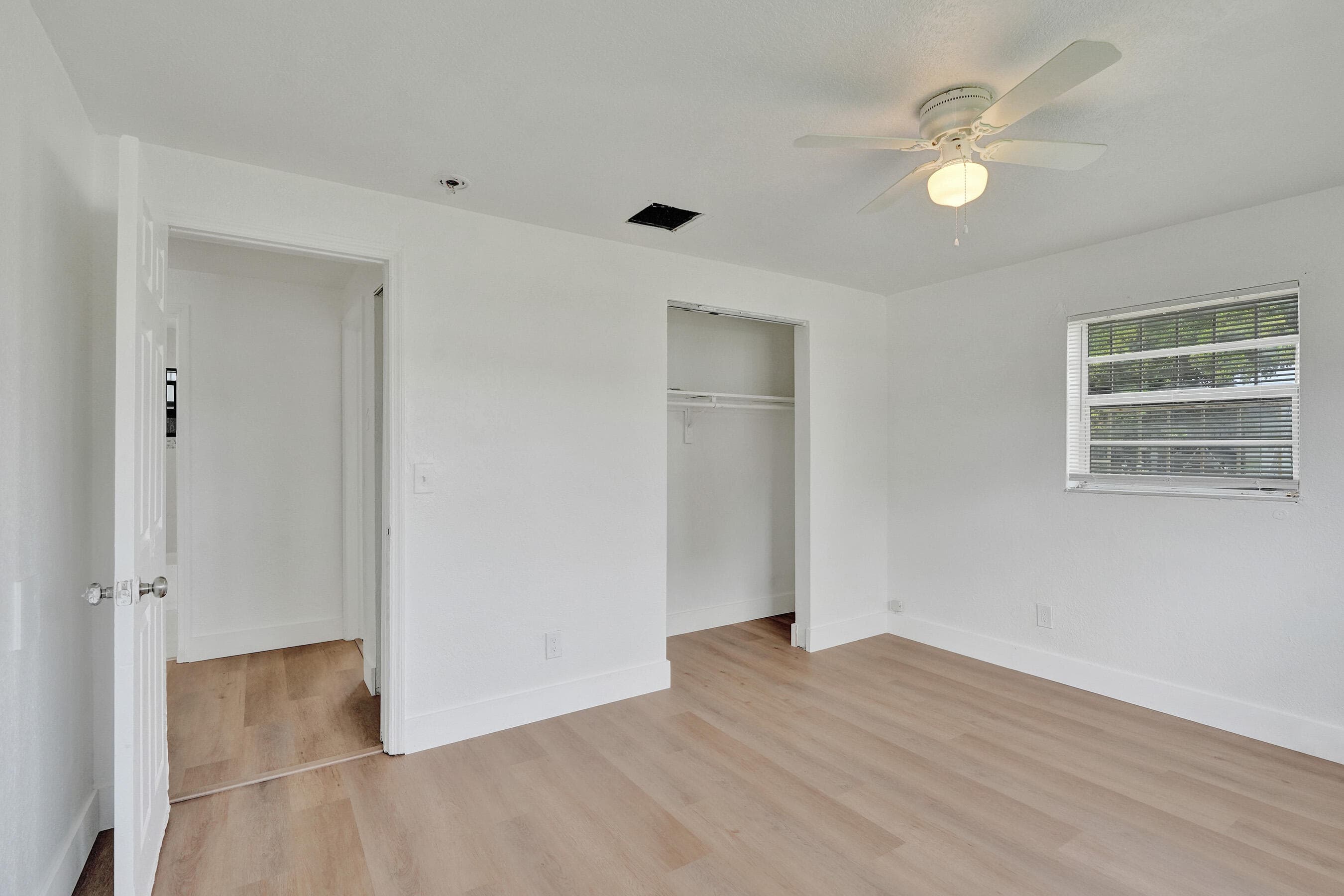 2901 NW 21st Street, Fort Lauderdale, FL 33311 — photo 21 of 36