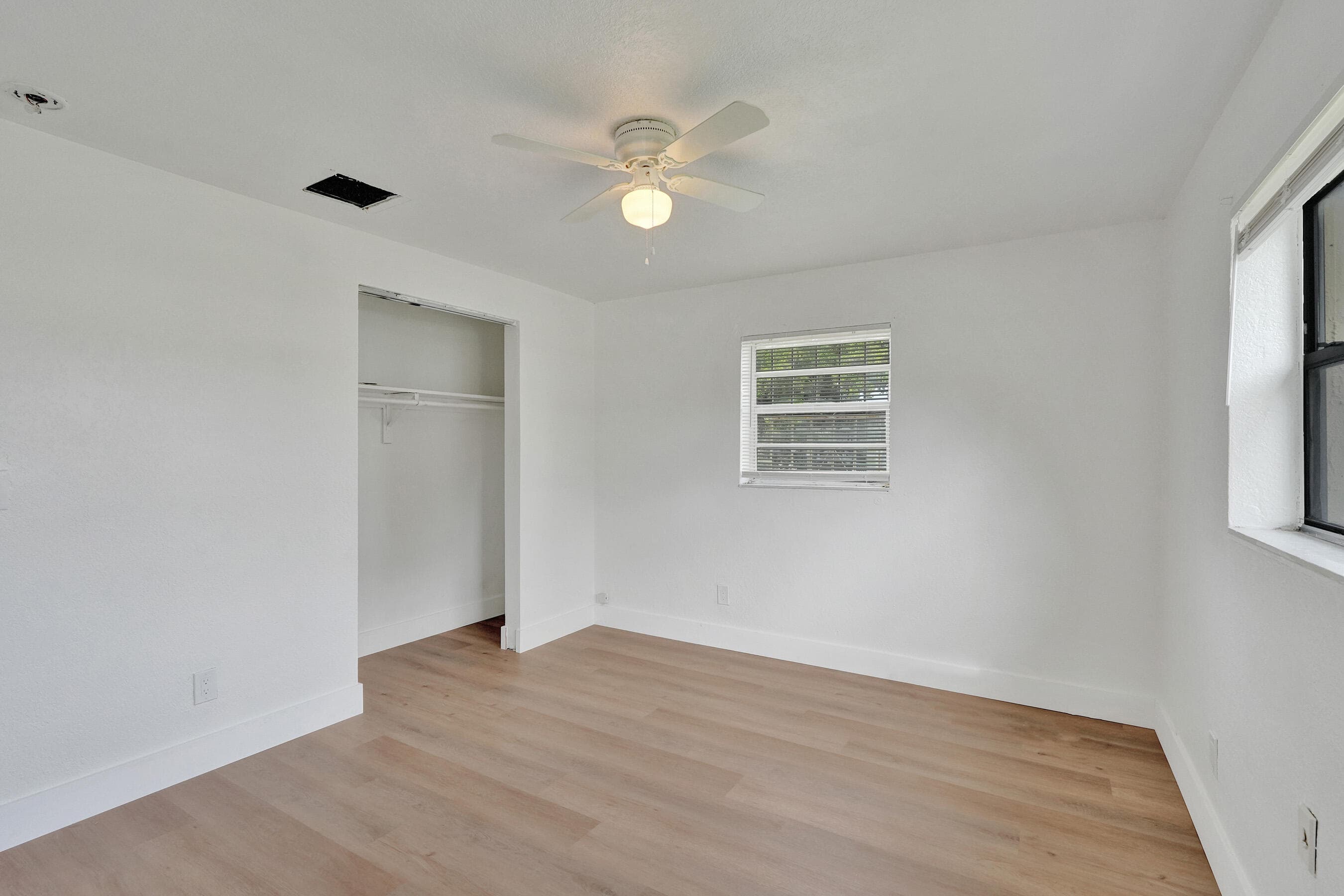 2901 NW 21st Street, Fort Lauderdale, FL 33311 — photo 22 of 36