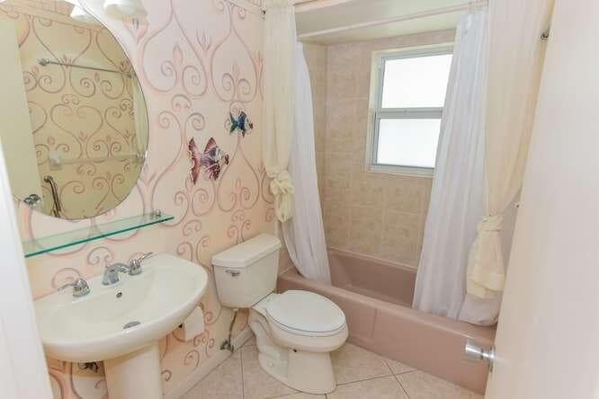 437 French Royale Circle, Atlantis, FL 33462 — photo 25 of 40