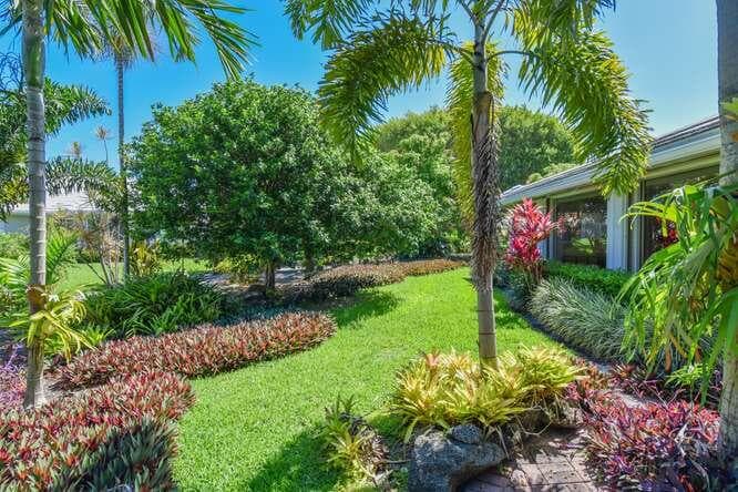 437 French Royale Circle, Atlantis, FL 33462 — photo 3 of 40