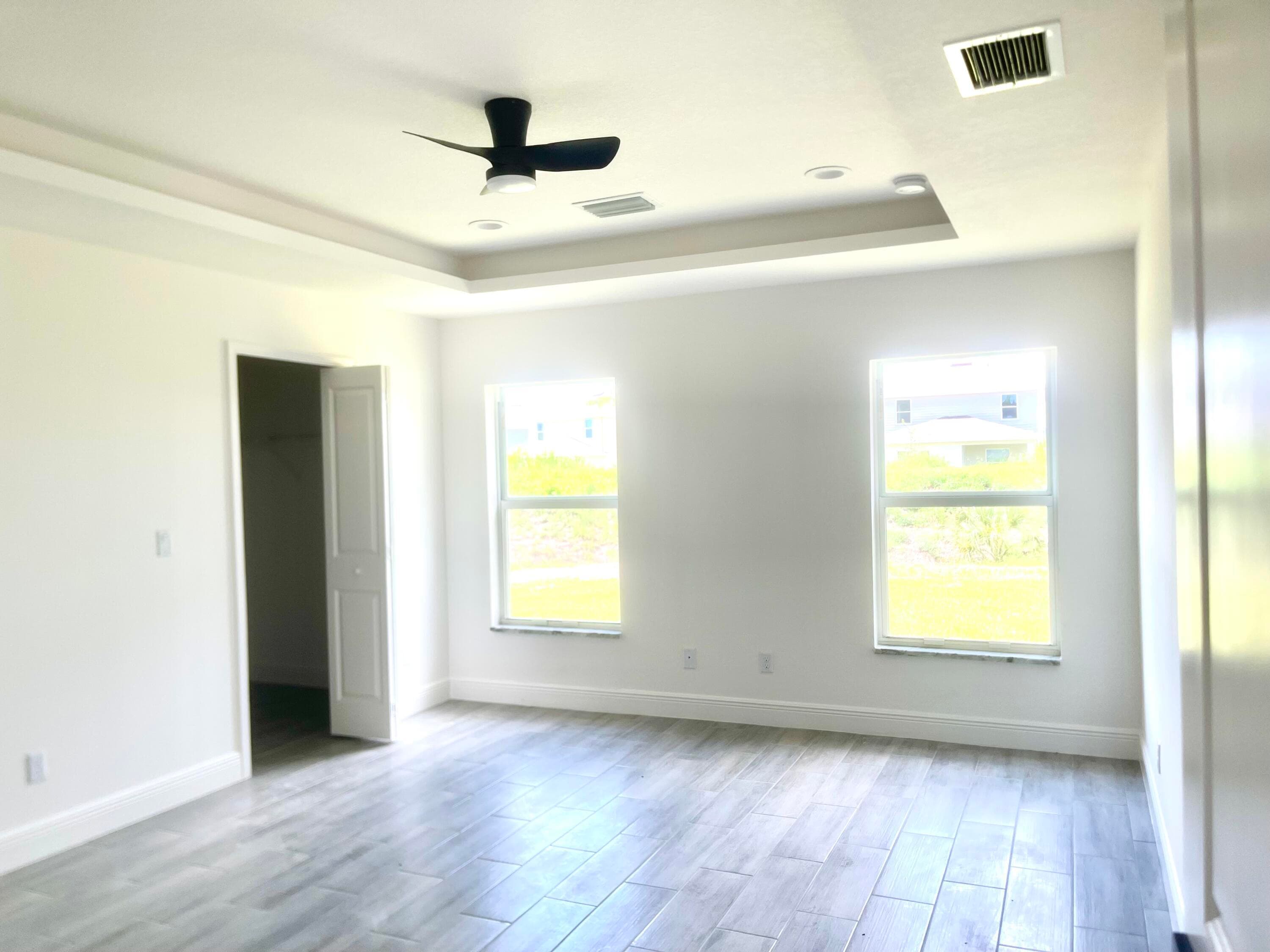 1260 SE Larkspur St Street SE, Palm Bay, FL 32909 — photo 13 of 20