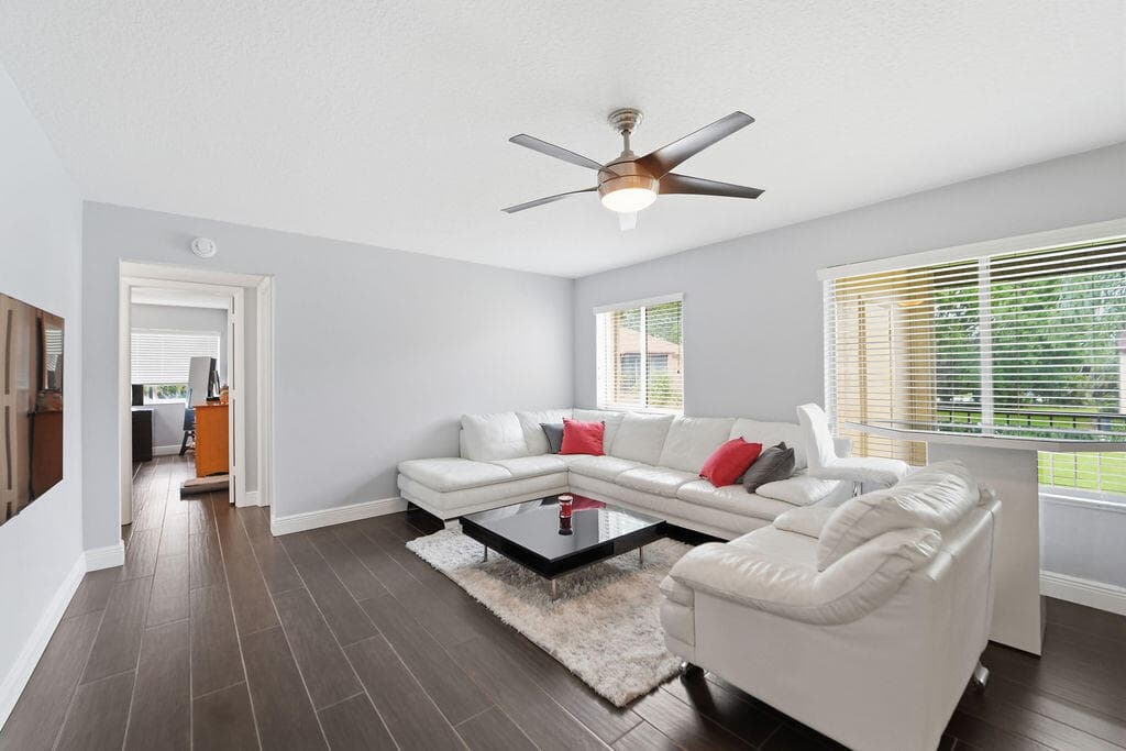 4759 Sable Pine Circle B2, West Palm Beach, FL 33417 — photo 6 of 39