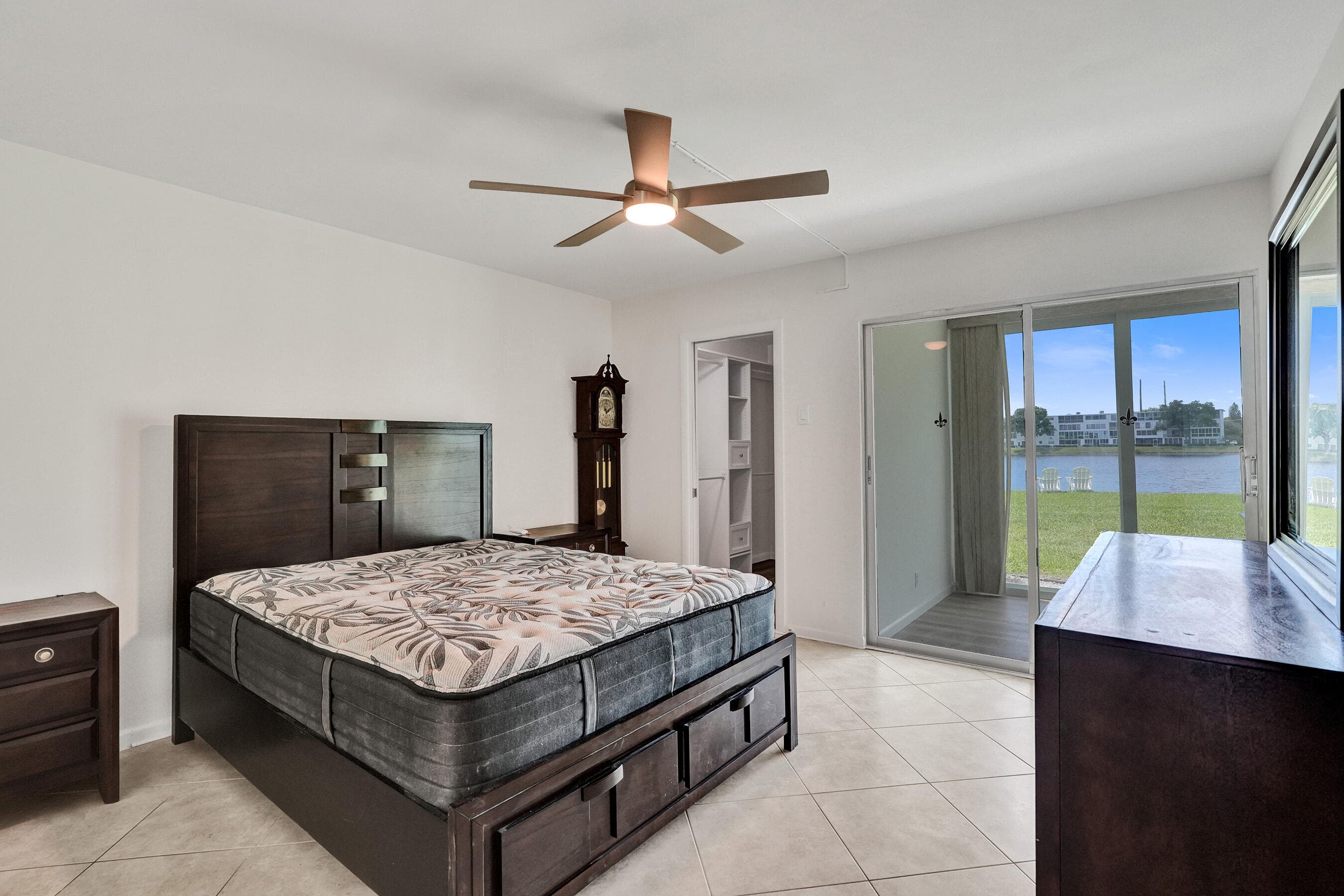 1112 Oakridge 1112, Deerfield Beach, FL 33442 — photo 10 of 37
