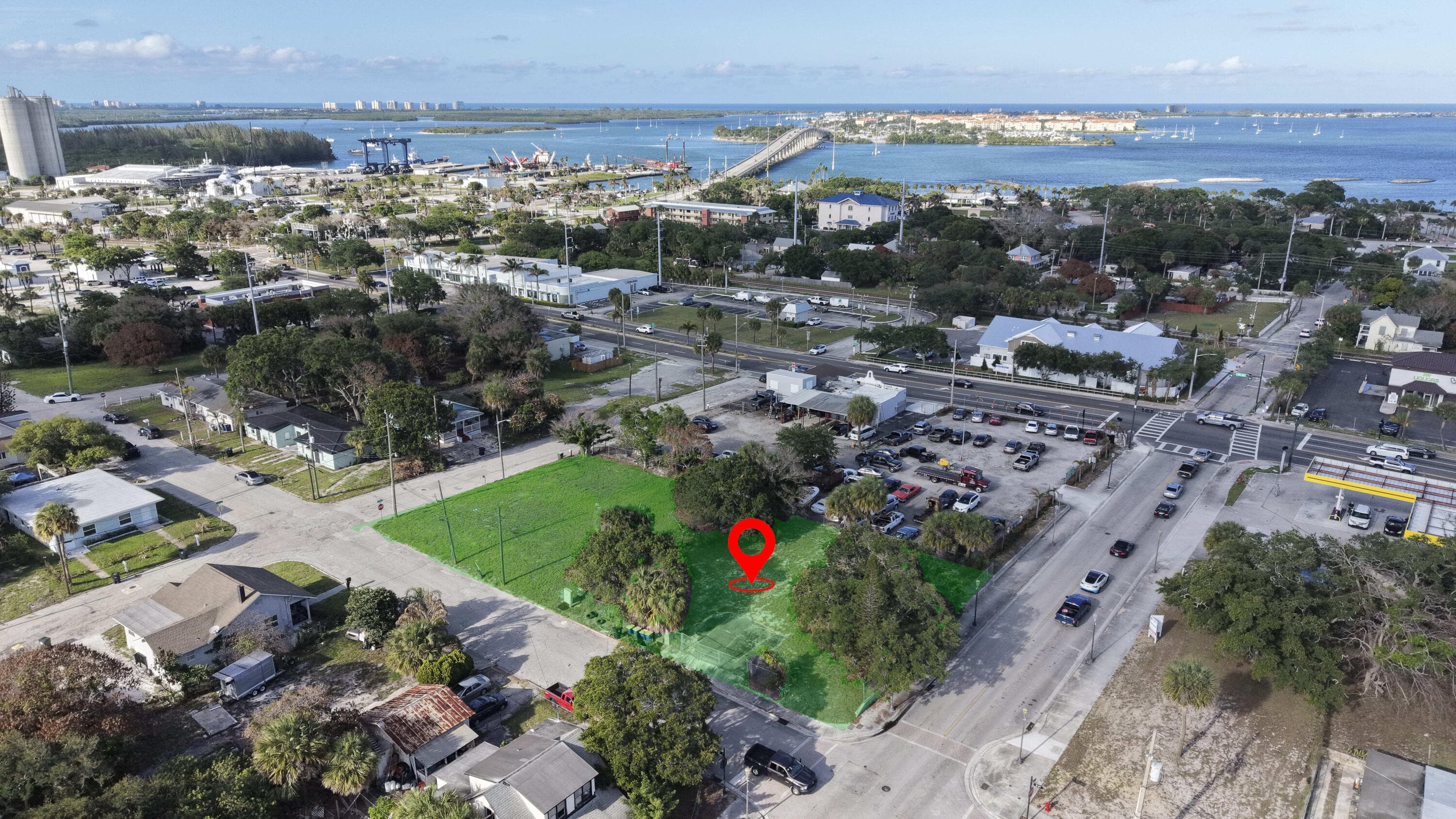 416 Avenue D, Fort Pierce, FL 34950 — photo 3 of 5