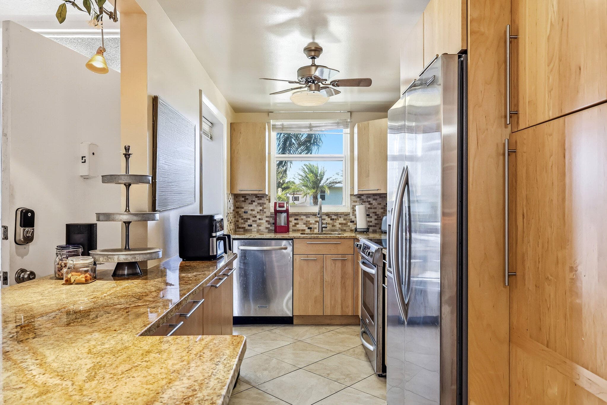 109 Paradise Harbour Boulevard 203, North Palm Beach, FL 33408 — photo 12 of 26
