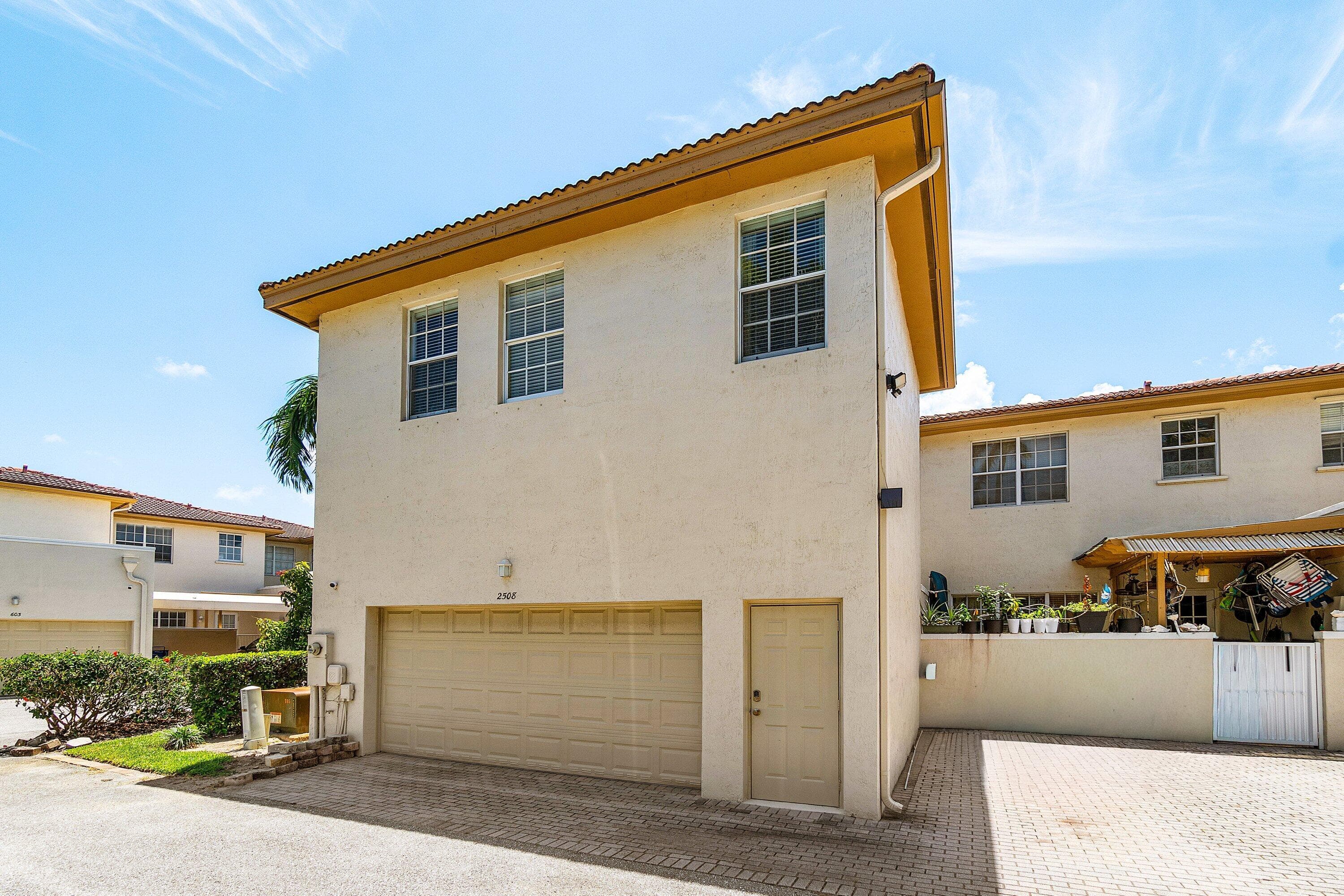 2508 NW 6th Court, Boynton Beach, FL 33426 — photo 5 of 37