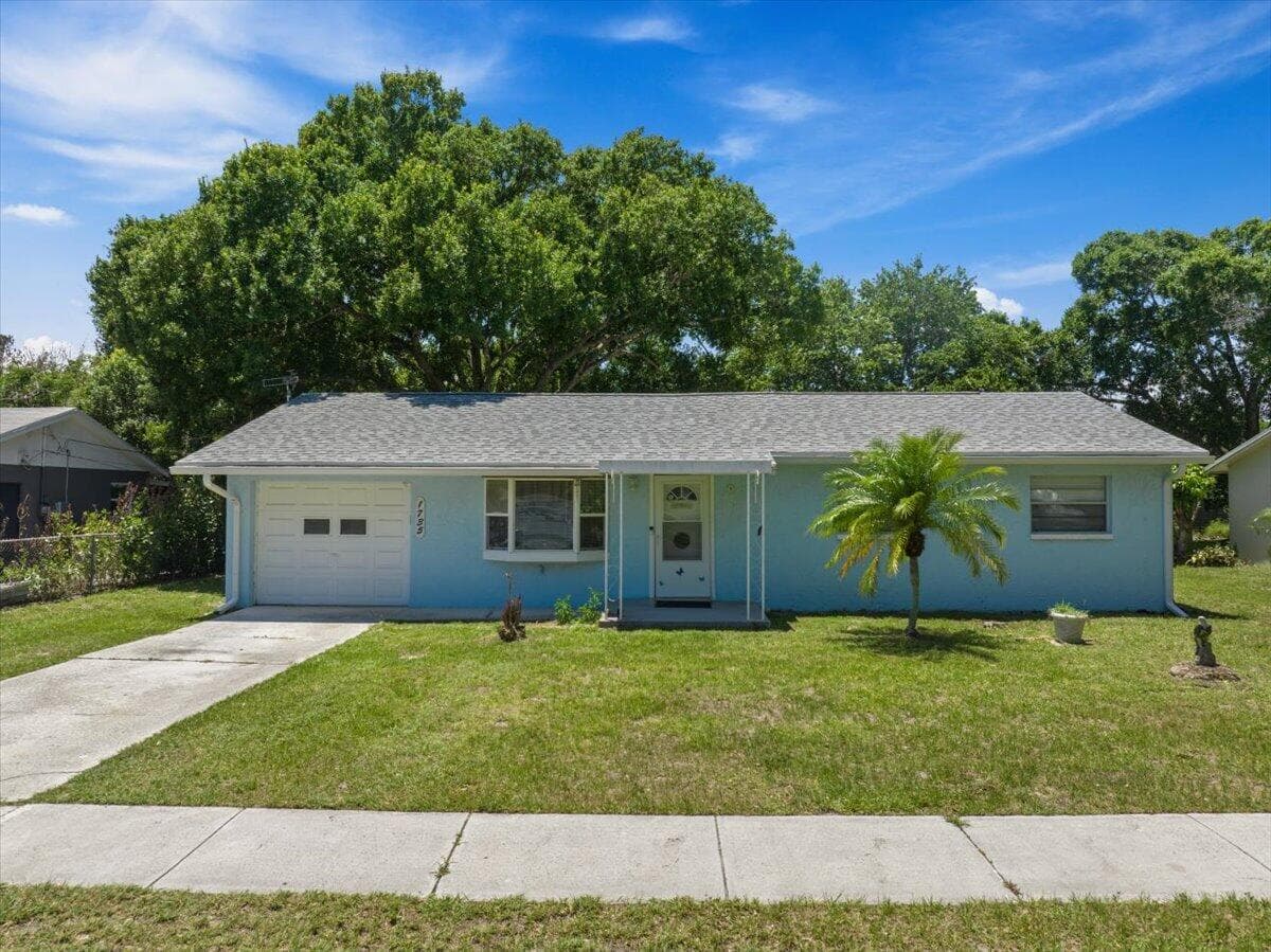 1735 40th Avenue, Vero Beach, FL 32960 — photo 1 of 34