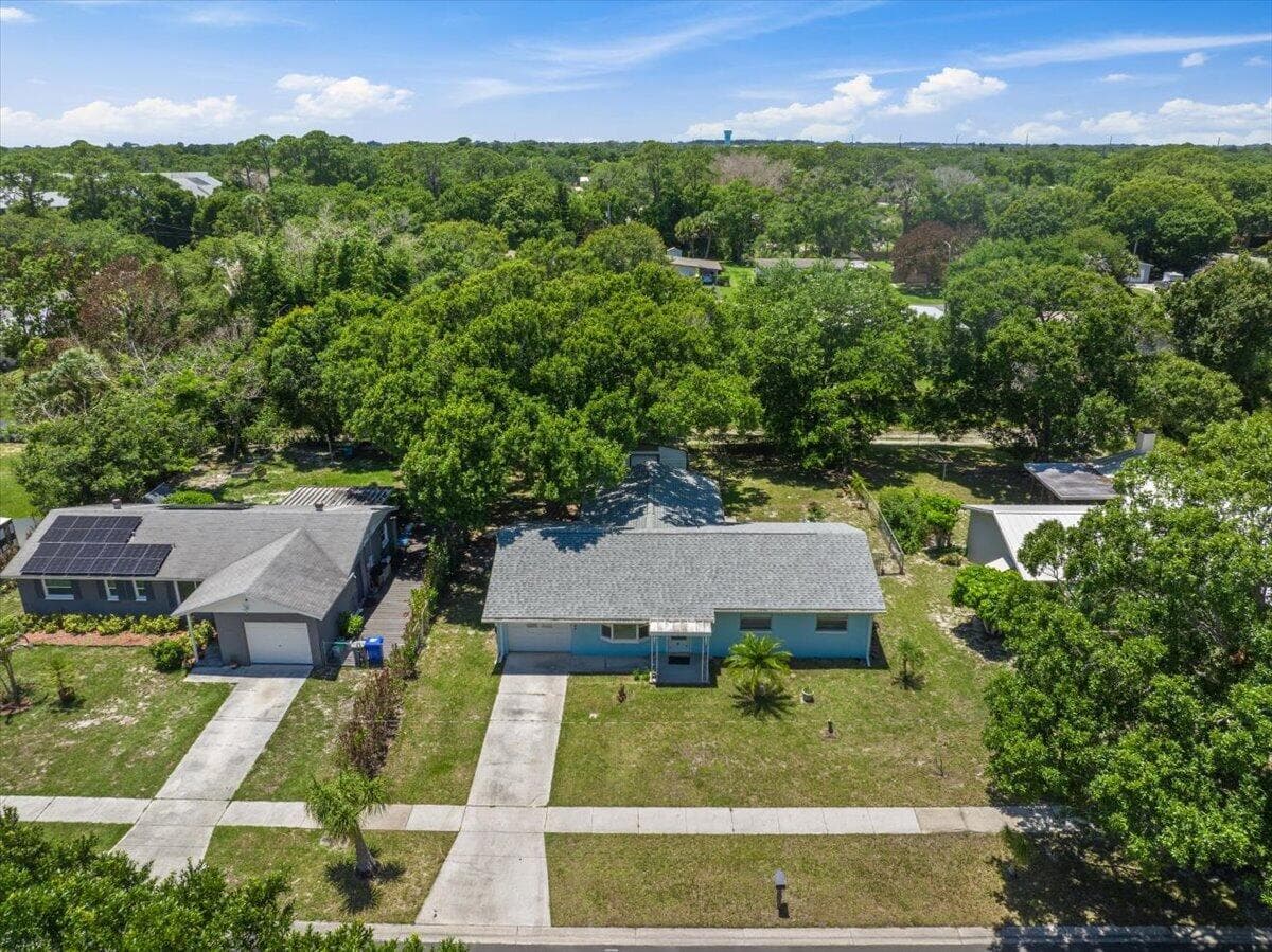 1735 40th Avenue, Vero Beach, FL 32960 — photo 30 of 34