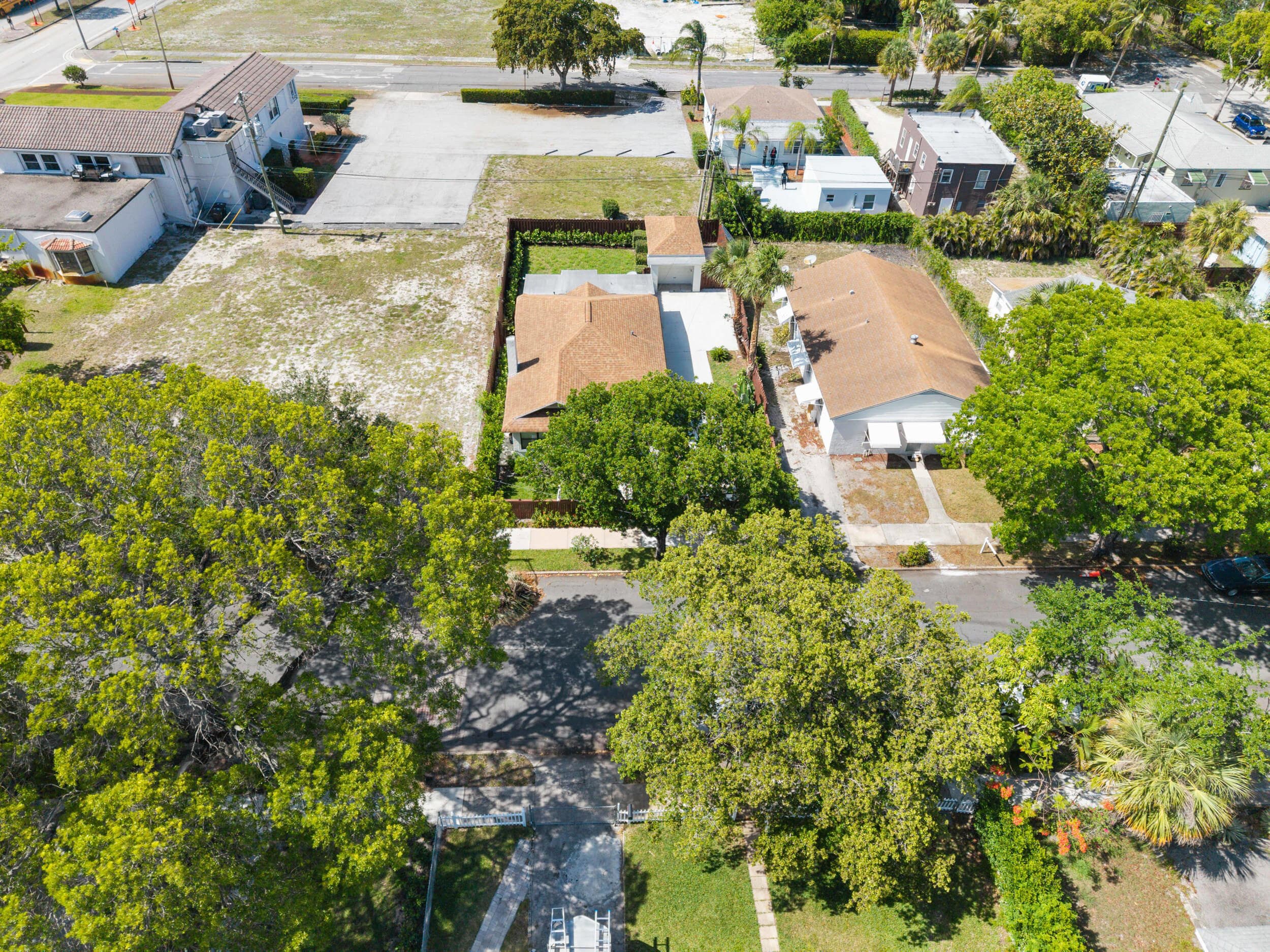 517 55th Street, West Palm Beach, FL 33407 — photo 32 of 40