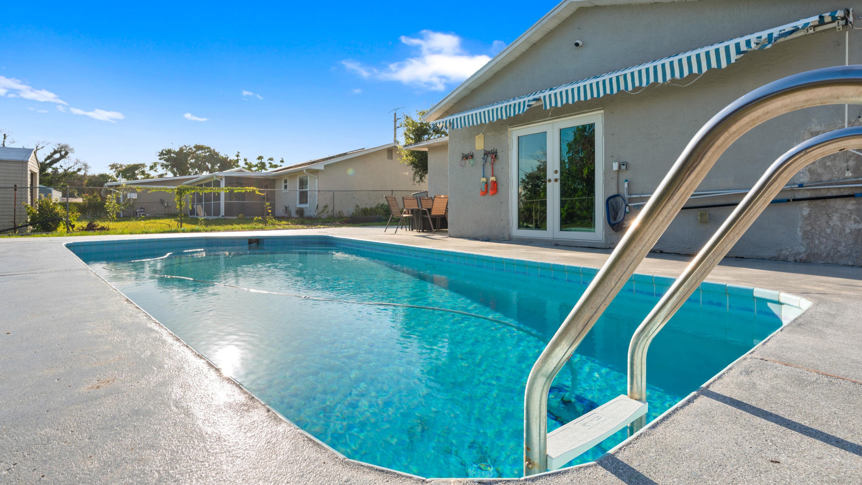 386 SE Oakridge Drive, Port St. Lucie, FL 34984 — photo 41 of 44