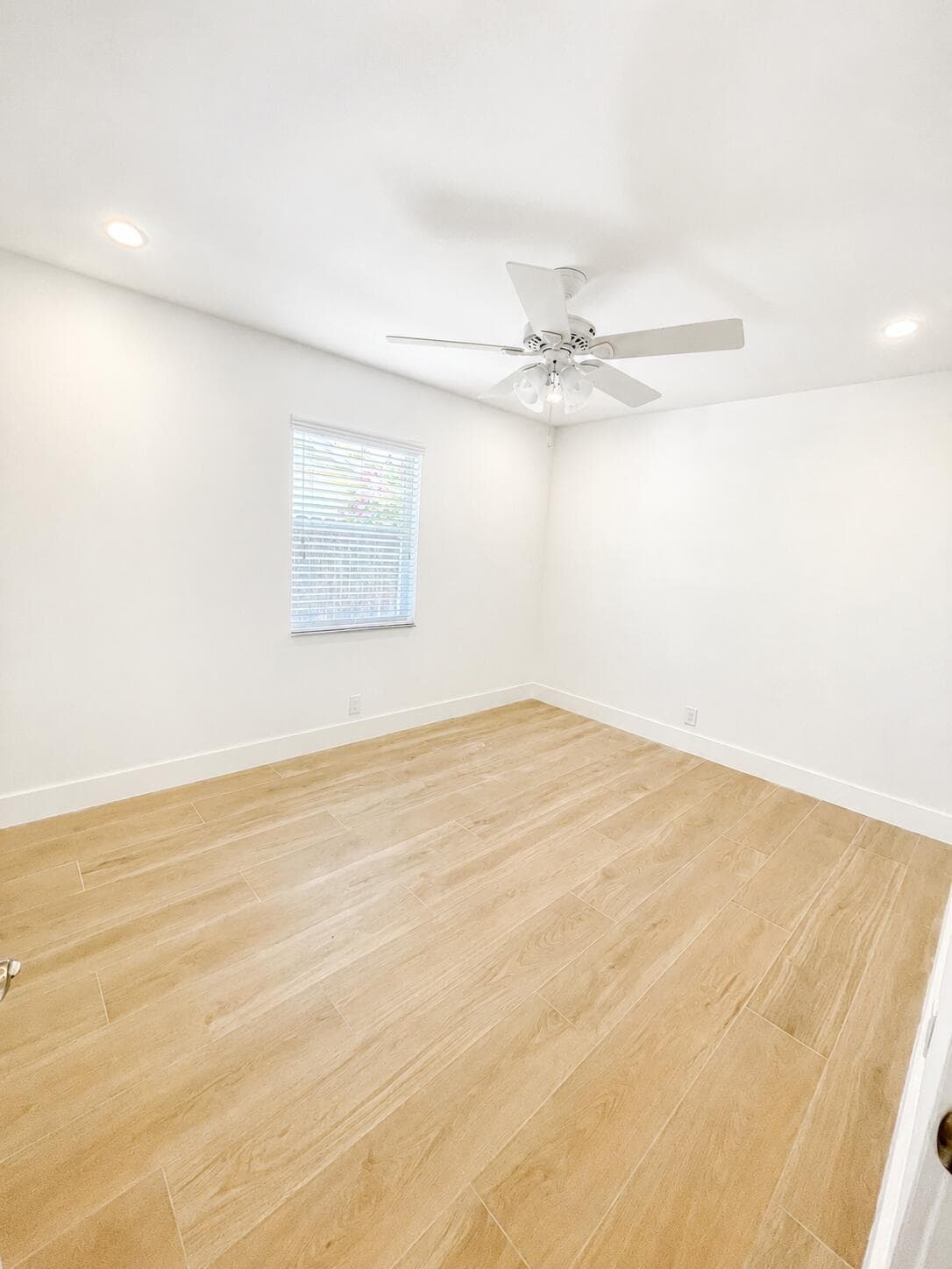 2104 Dock Street, West Palm Beach, FL 33401 — photo 3 of 9