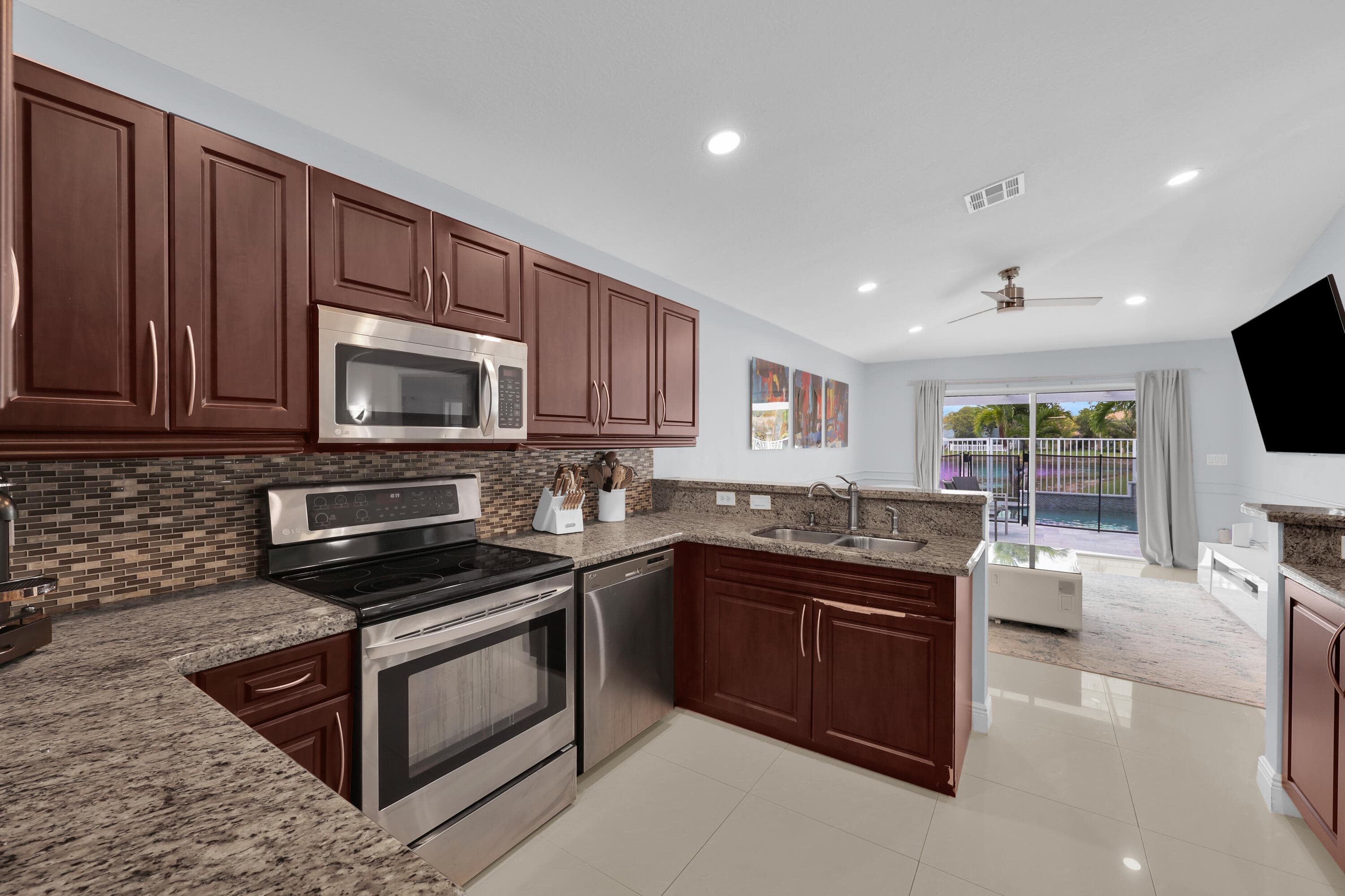 3400 Turtle Cove, Royal Palm Beach, FL 33411 — photo 15 of 36