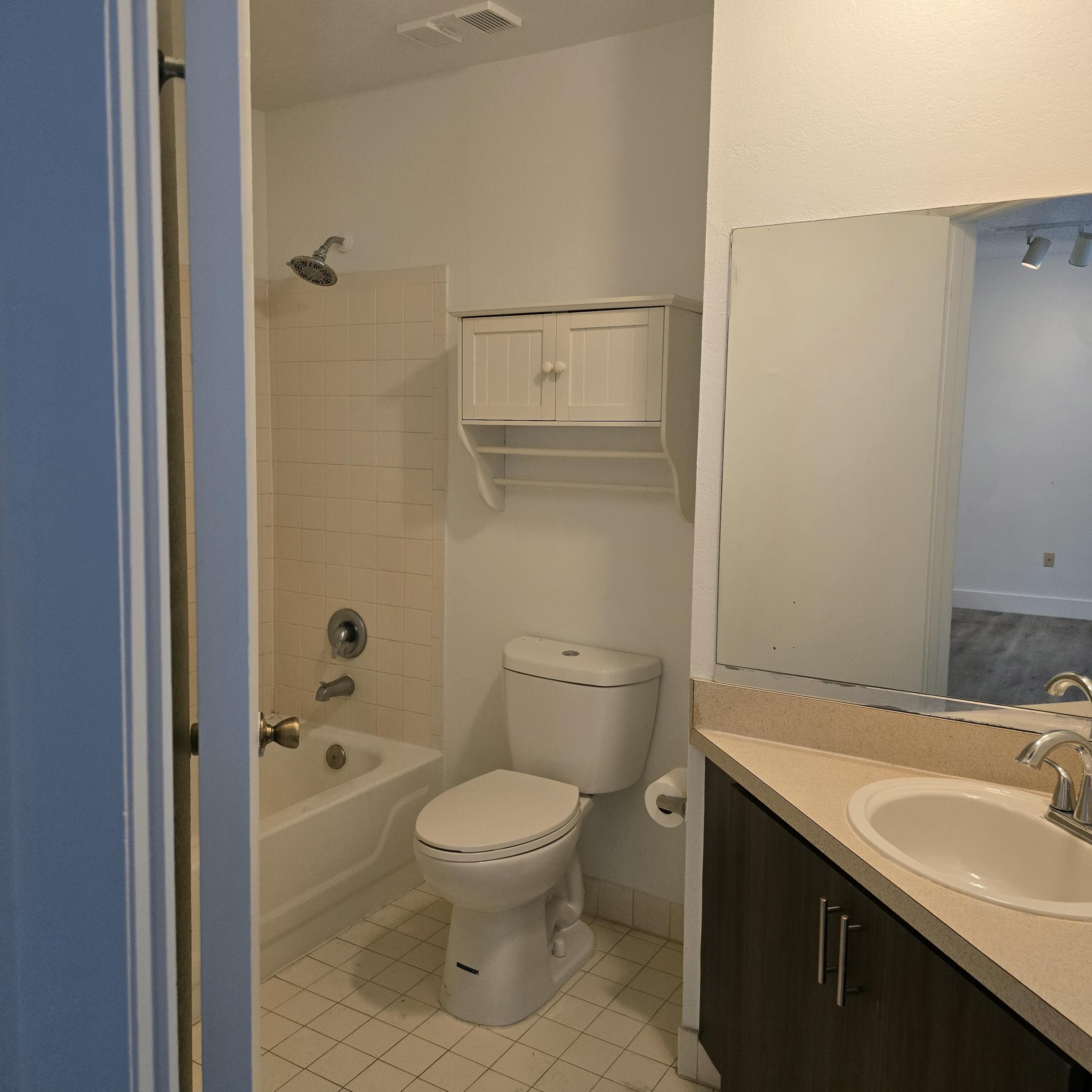 2445 SW 18th Terrace 902, Fort Lauderdale, FL 33315 — photo 8 of 18