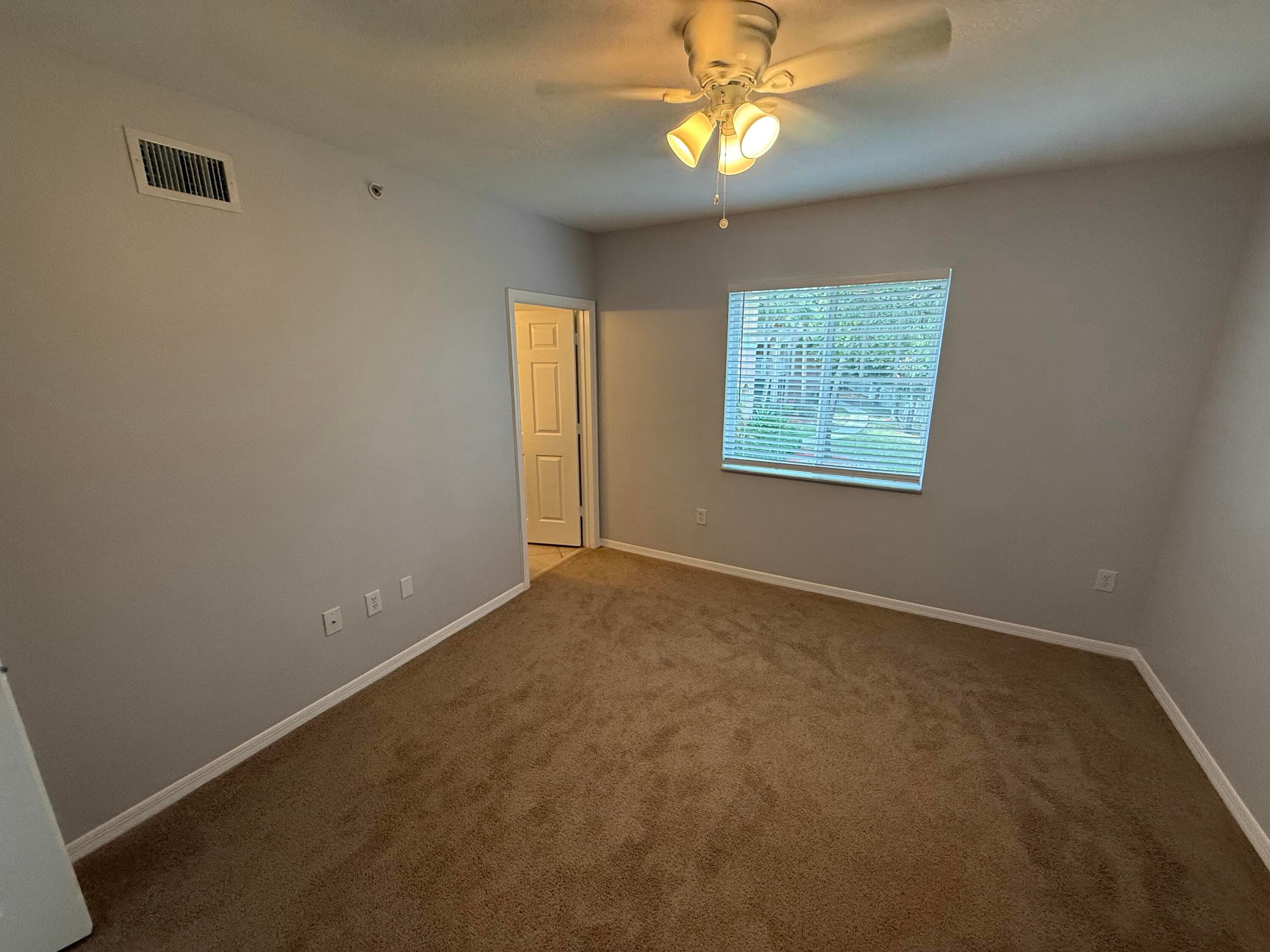 6386 Emerald Dunes Drive 201, West Palm Beach, FL 33411 — photo 9 of 26