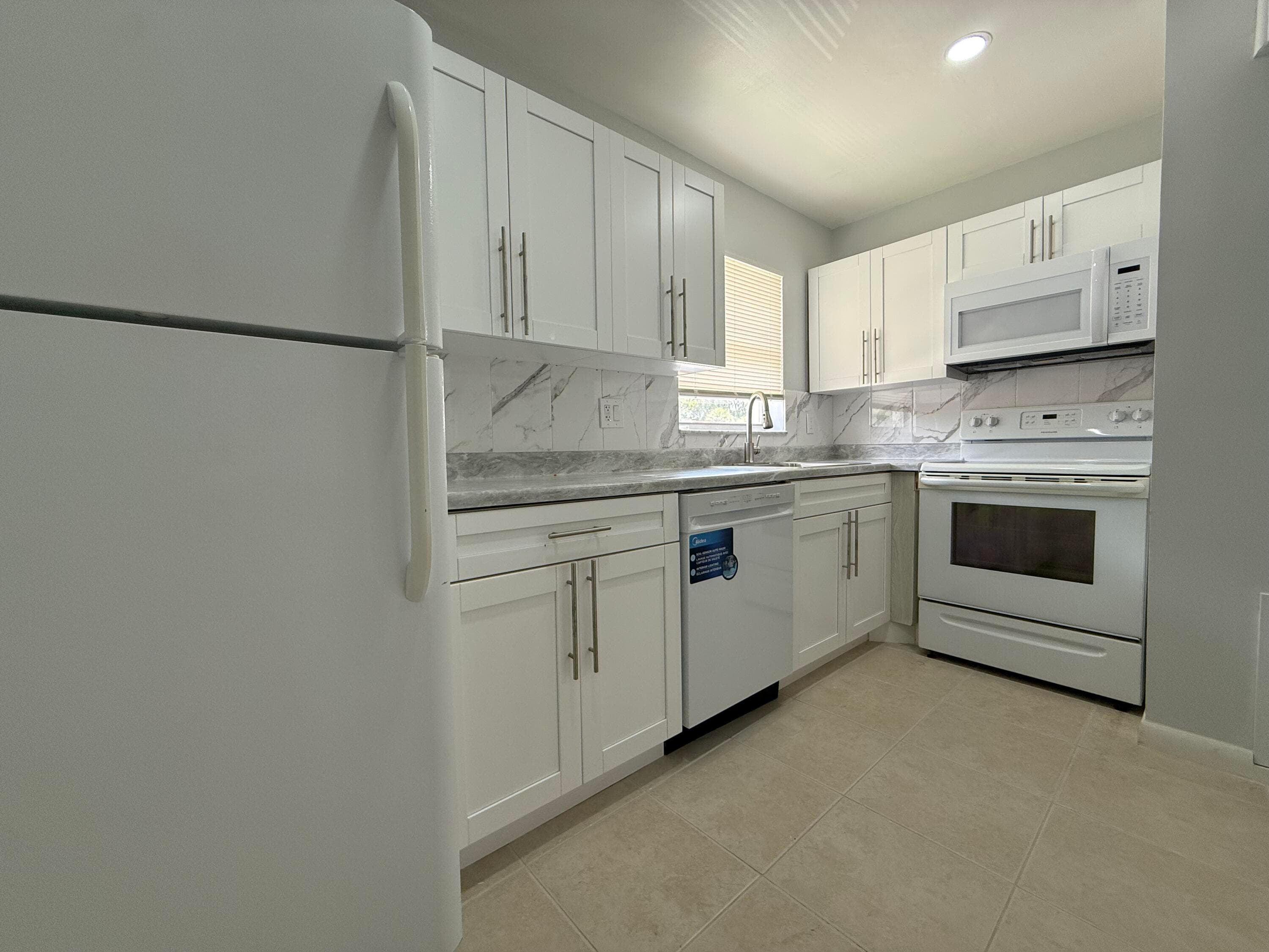 228 Lake Dora Drive, West Palm Beach, FL 33411 — photo 27 of 29