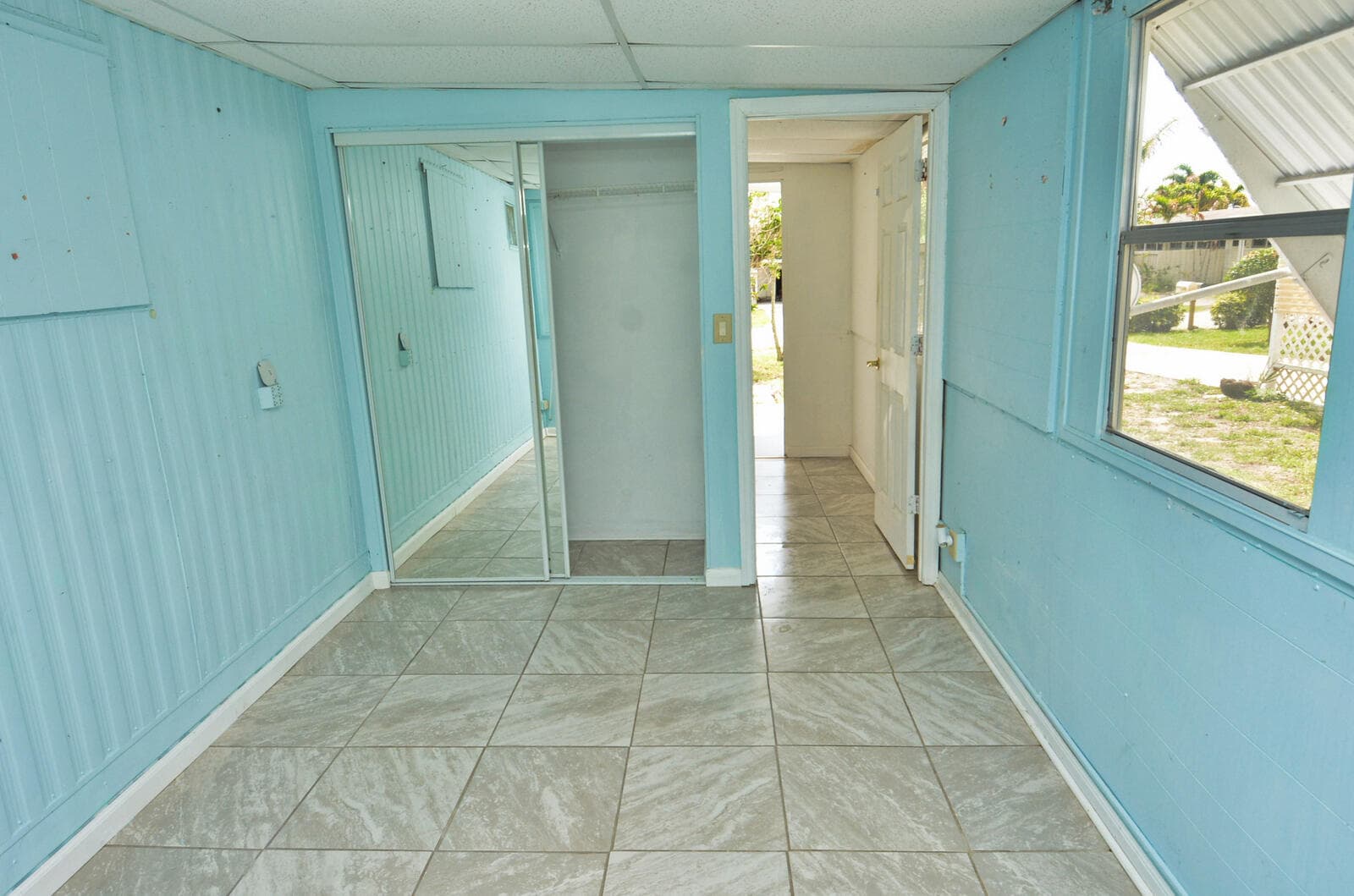 8400 SE Eagle Avenue, Hobe Sound, FL 33455 — photo 26 of 36